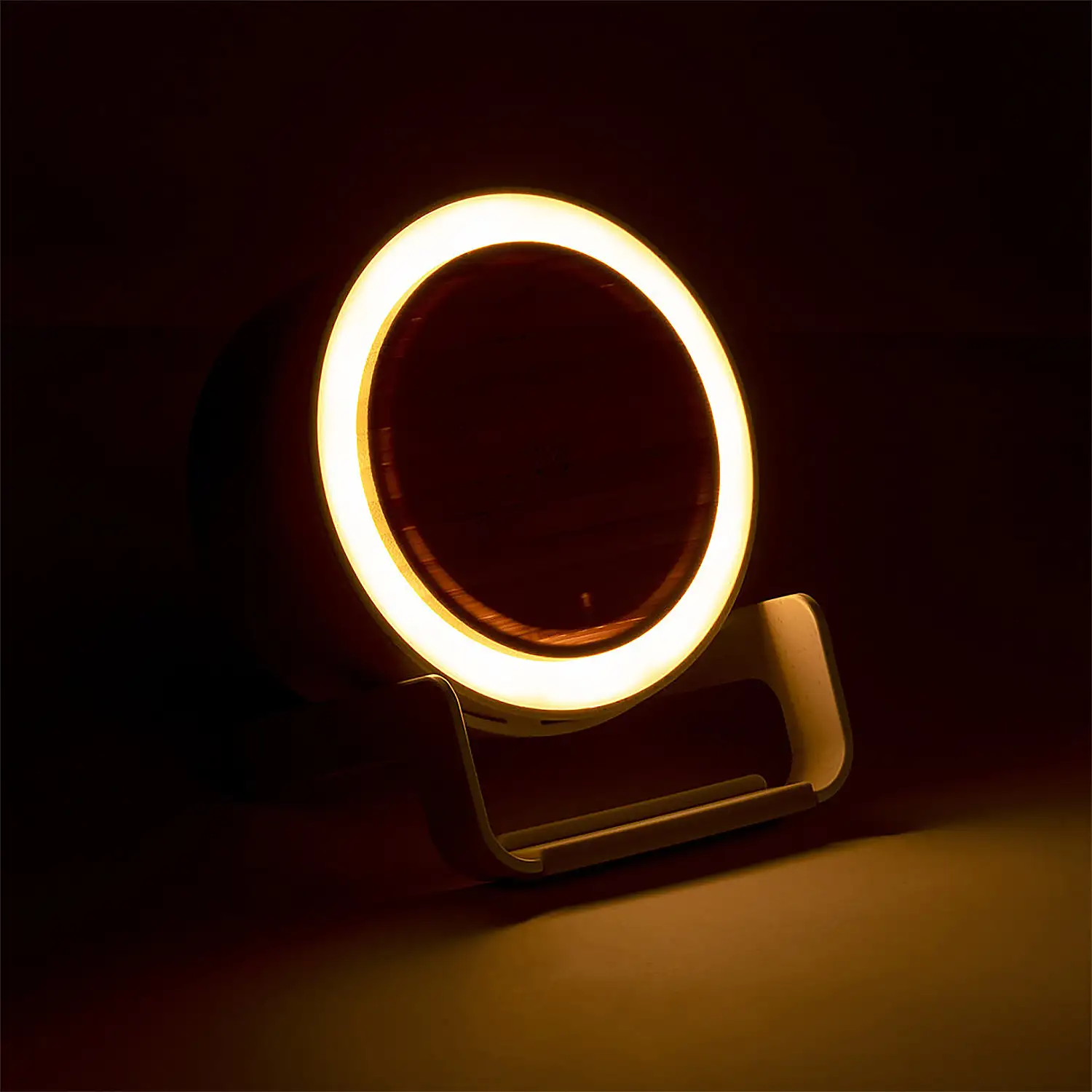 Lámpara cargador Multifunción Inalámbrico 10W. 12 Ledes. 3 Posiciones de Luz. Intensidad de Luz Regulable. Conexión Bluetooth. Potencia Sonido 3W. Batería 400 mAh