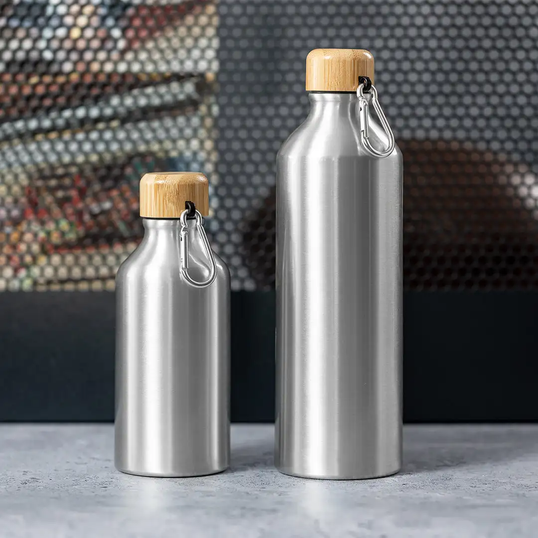  Bidón aluminio 800 ml con tapón bambú