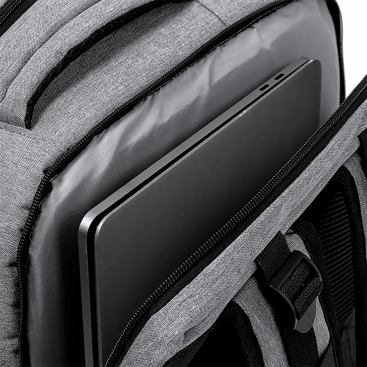 Mochila viaje conexión USB. Acolchada. Bolsillo Acolchado para Portátil. Compartimento Portazapatos