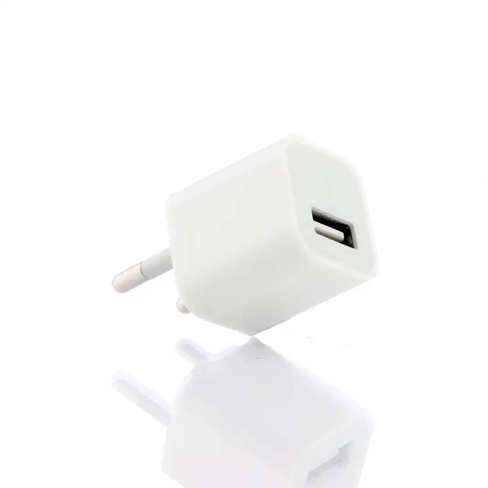 ADAPTADOR CAUDRADO DE CARGA DE PARED USB