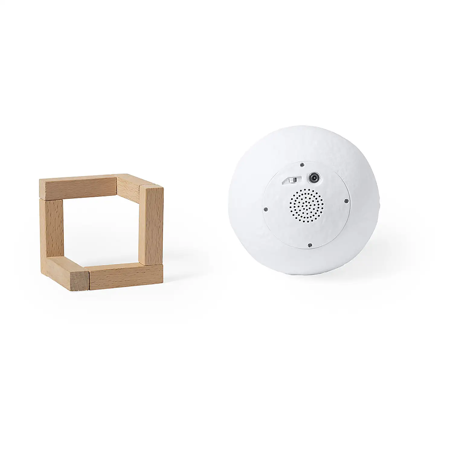 Altavoz Luces Led. 2 Posiciones de Luz. Intensidad de Luz Regulable. Conexión Bluetooth. Potencia Sonido 3W. Batería 1200 mAh