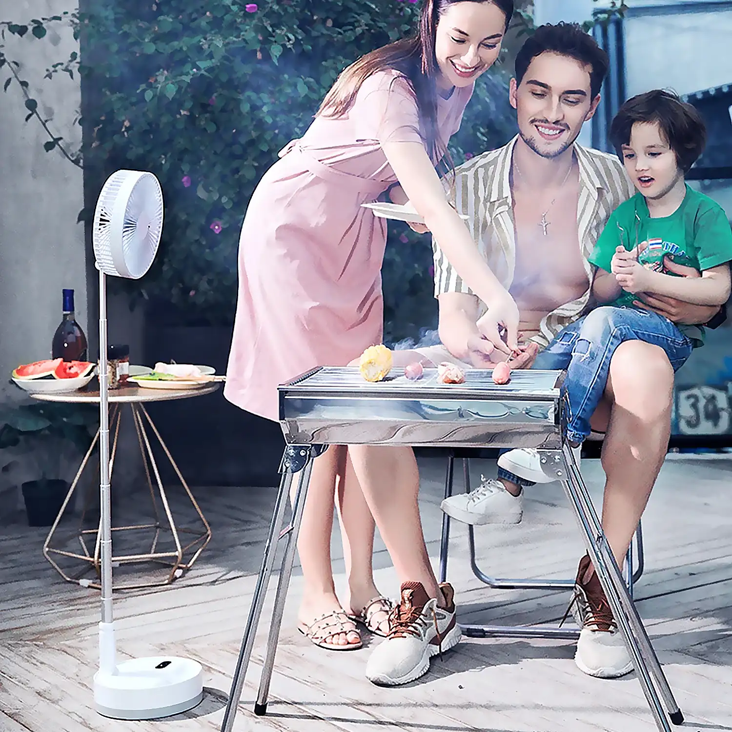 Ventilador plegable y extensible hasta 100 cms.