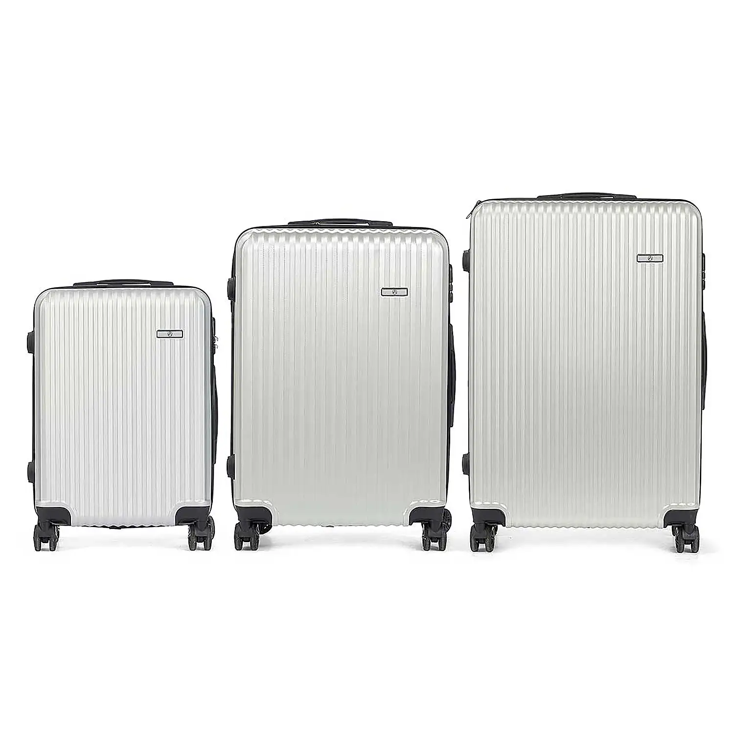 Set de 3 maletas trolley de ABS, ligeras y resistentes. Diseño listón.
