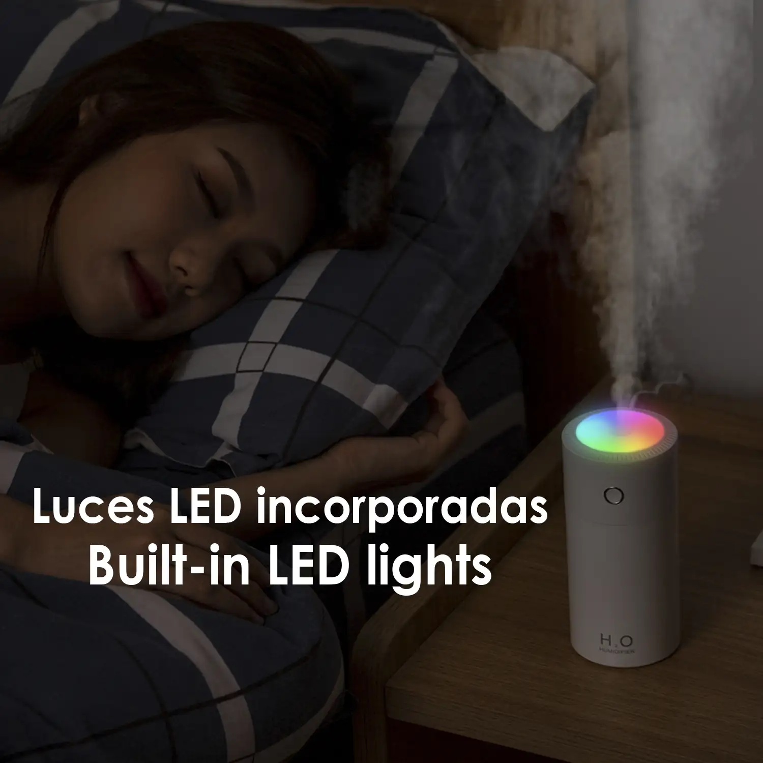 Humidificador de 310 ml con luz led ambiental multicolor. Función esterilización, compatible con hidroalcohol.