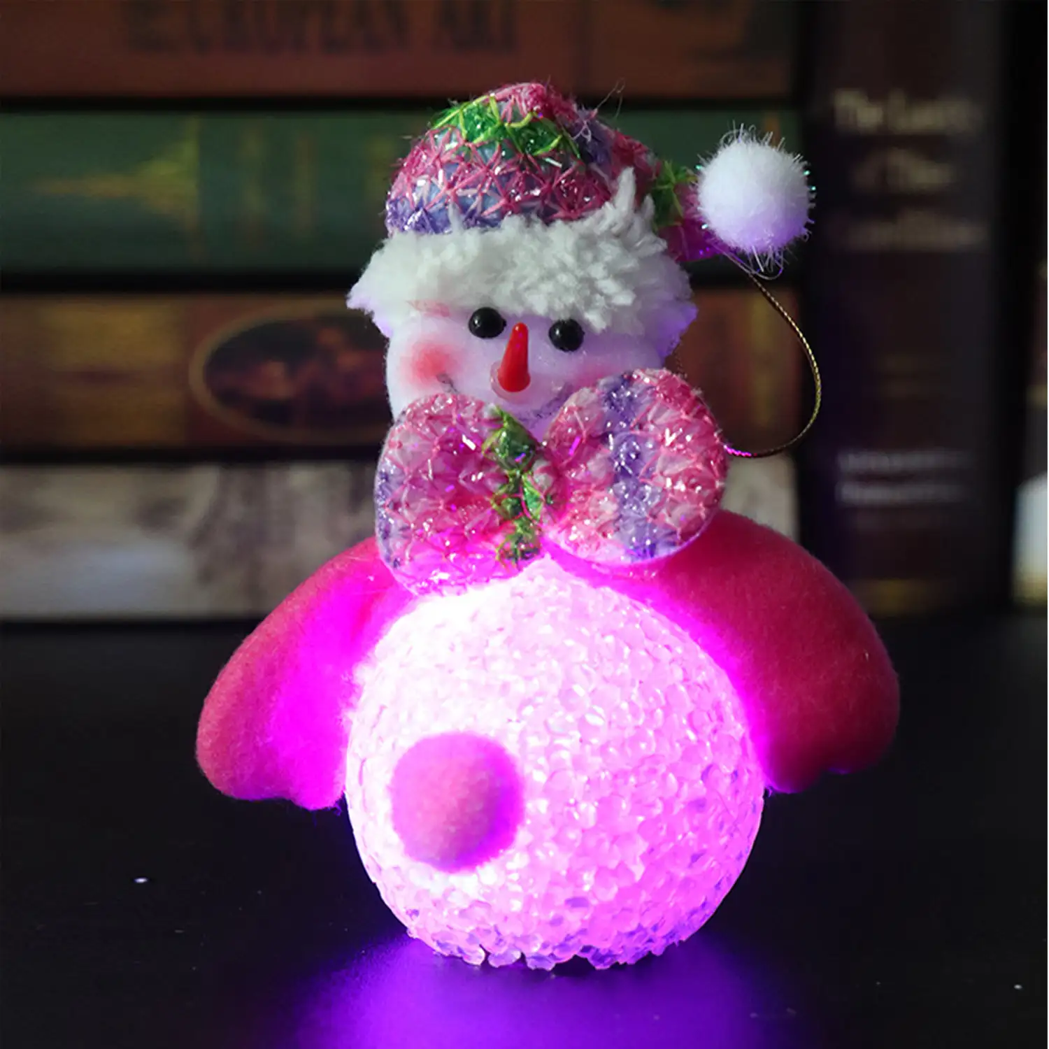 Colgante Arbol de Navidad con iluminación LED muñeco de nieve.