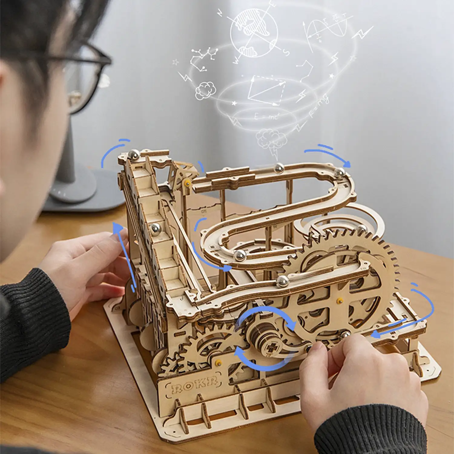Pista mecánica de canicas Parkour. Maqueta 3D de 254 piezas. Incluye 10 canicas de metal.