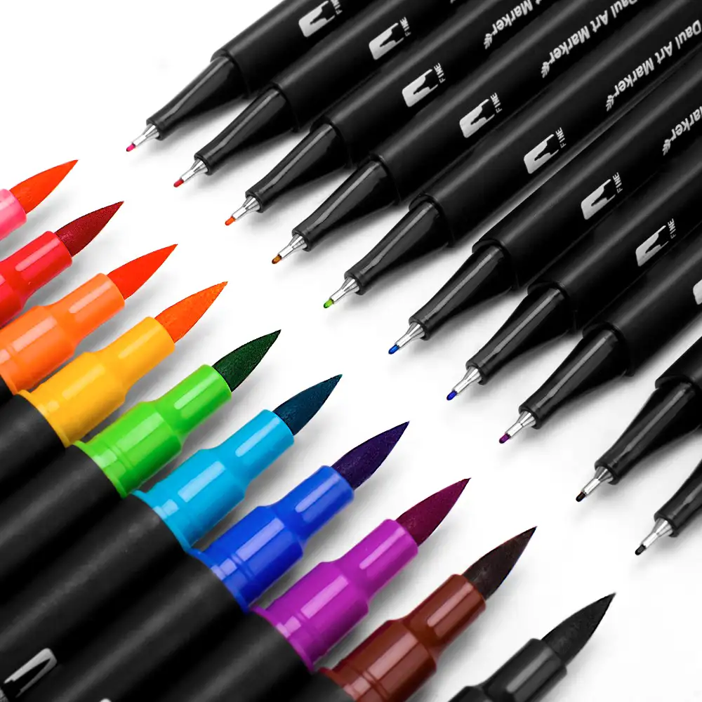 Set 24 Rotuladores BLACK LINE color doble punta, punta fina 0,4 mms y punta pincel acuarelable profesional. Forma redonda ergonómica para lettering, caligrafía, ilustraciones…