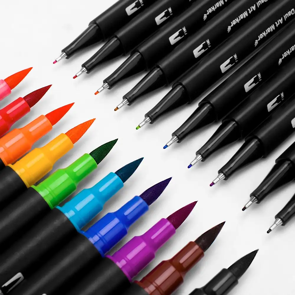 Set 72  Rotuladores BLACK LINE color doble punta, punta fina 0,4 mms y punta pincel acuarelable profesional. Forma redonda ergonómica para lettering, caligrafía, ilustraciones…