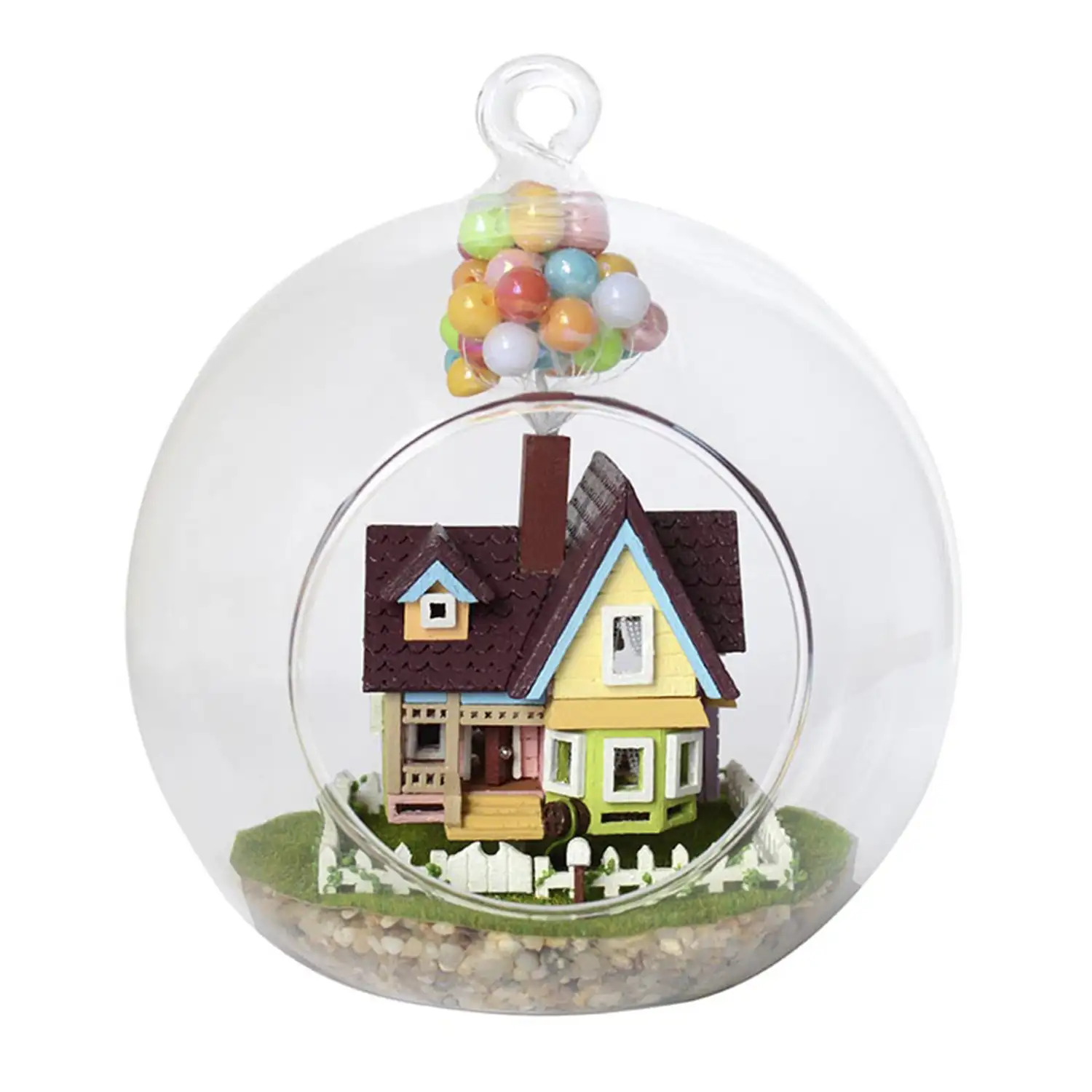 Maqueta miniatura 3D flying house wonderland 12x12x12 cm.