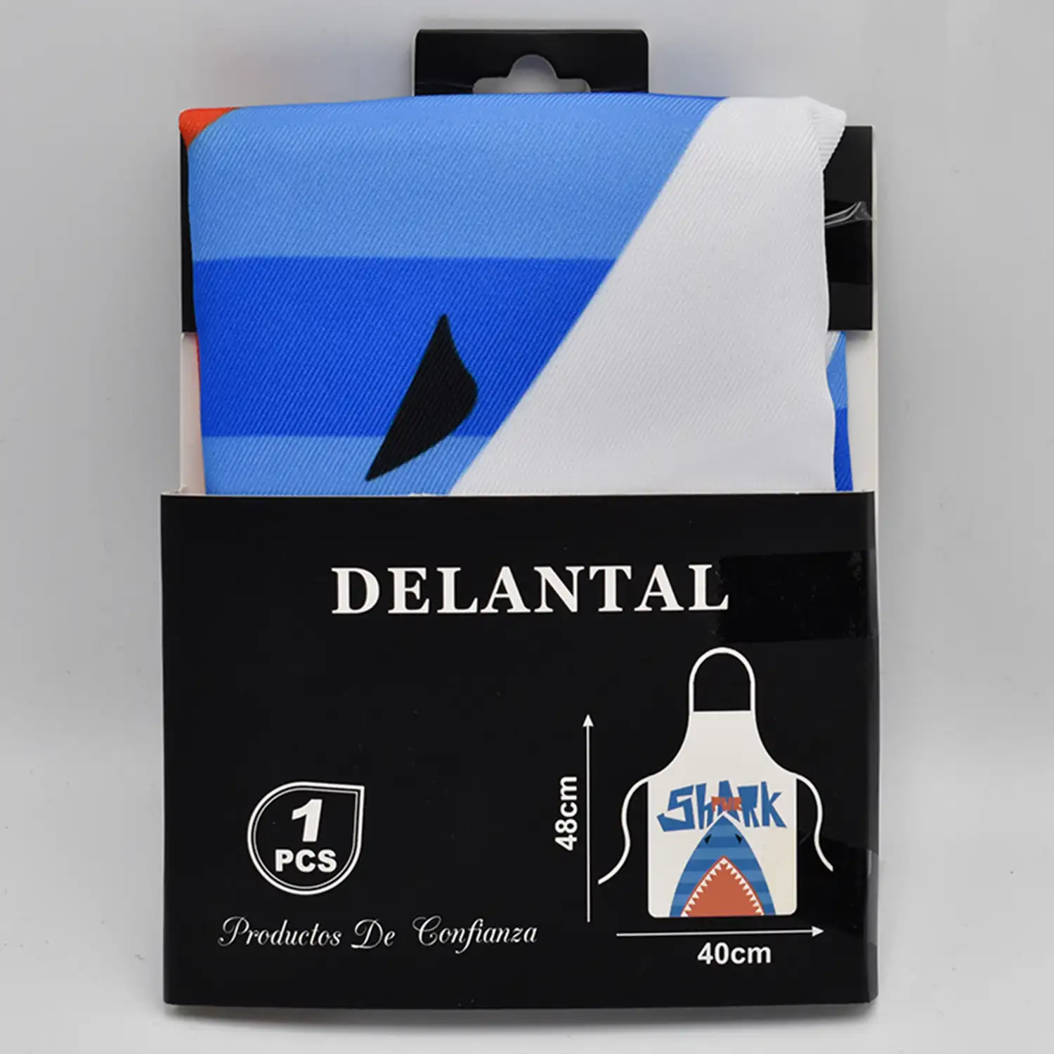 Delantal ajustable diseño tiburón 40x48 cm.