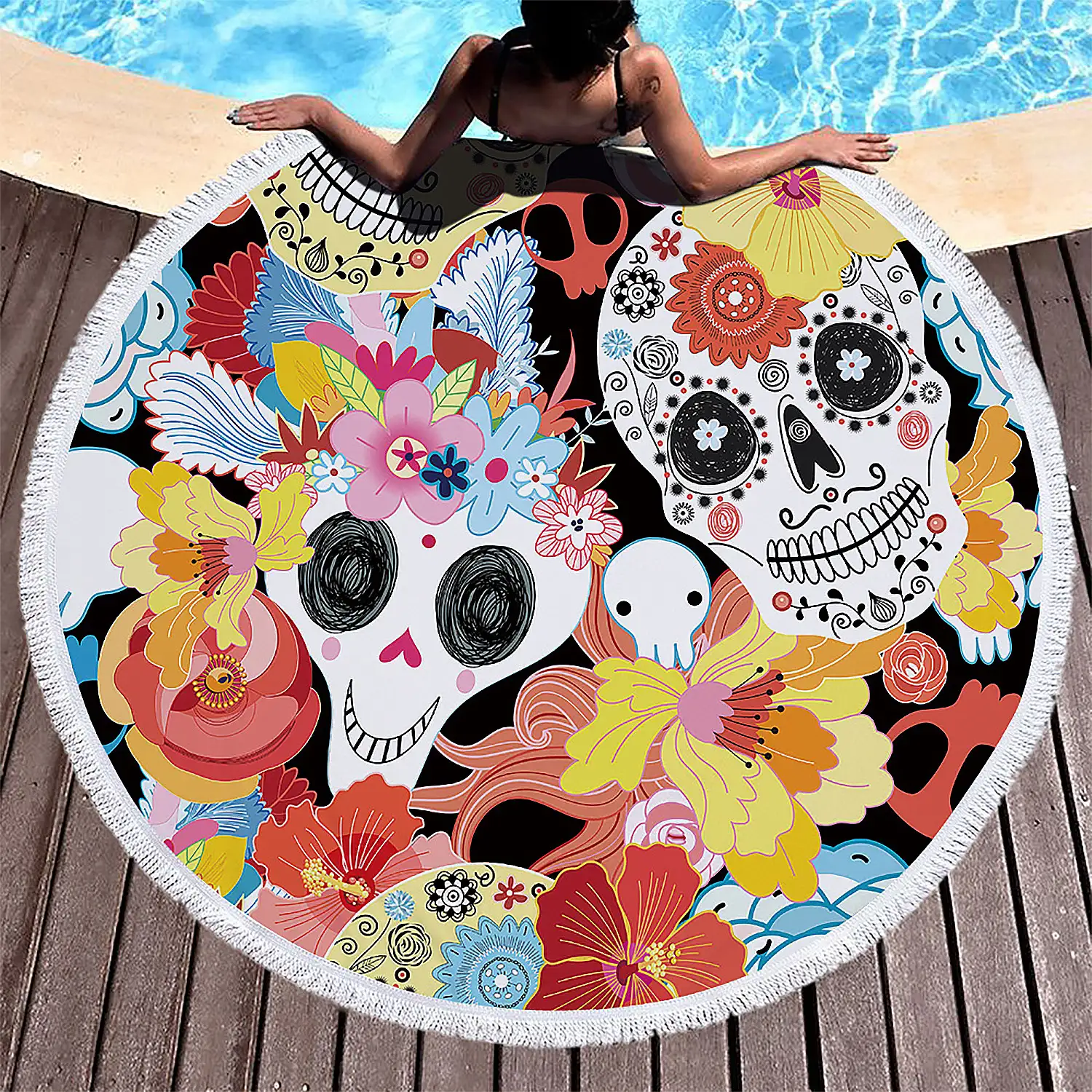 Toalla redonda ,tapete redondo multiusos 150cms, 205 GSM. Diseño Sugar Skulls - Calaveras y flores.