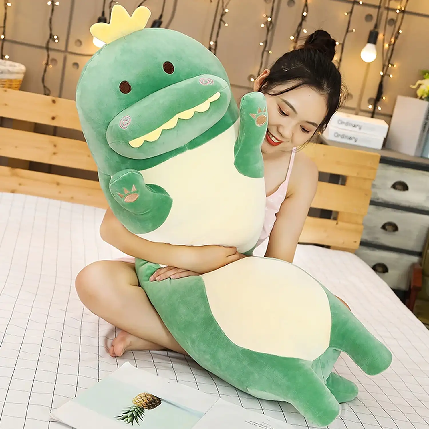 Almohada extrasuave y mullida diseño Dinosaurio 90cm.