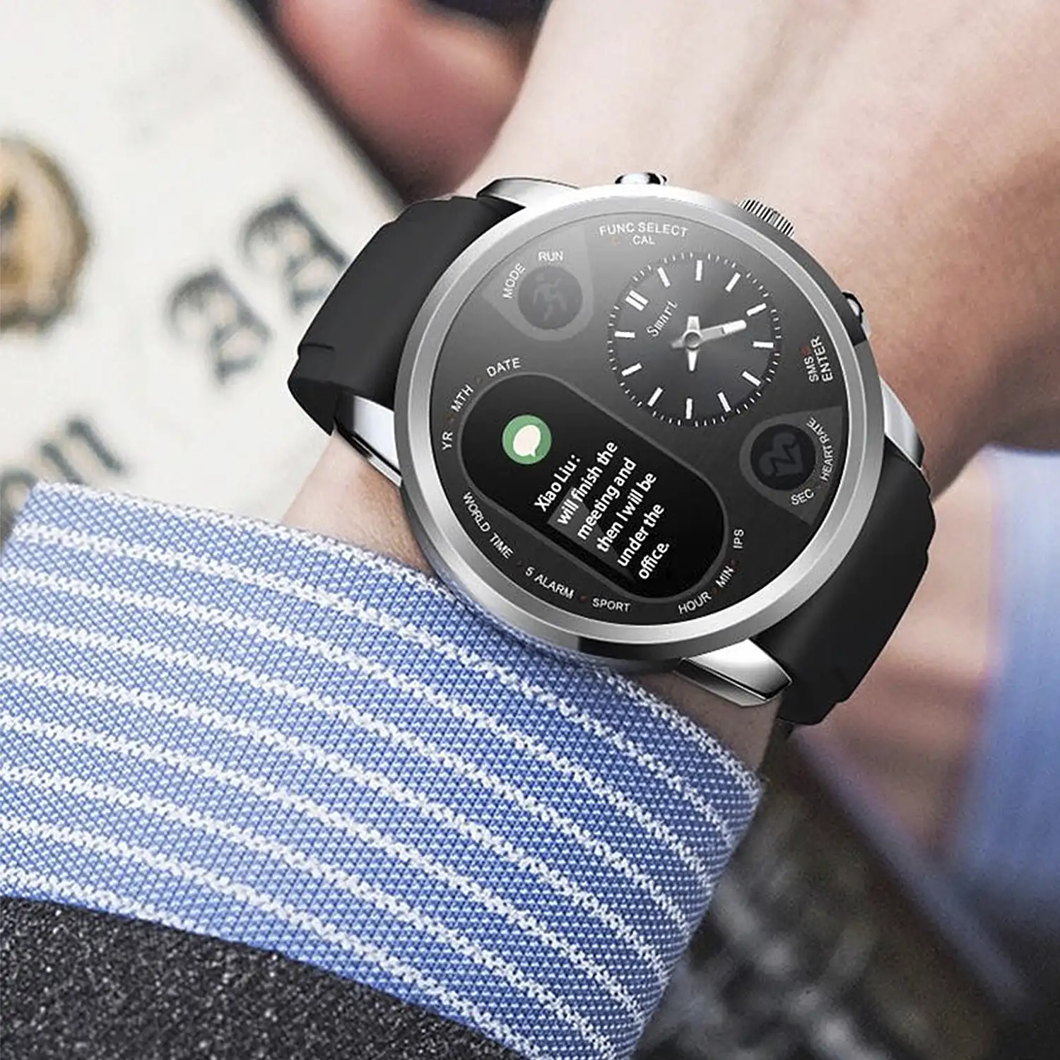 Smartwatch T36 con mecanismo tradicional de cuarzo + pantalla digital a color y funciones avanzadas.