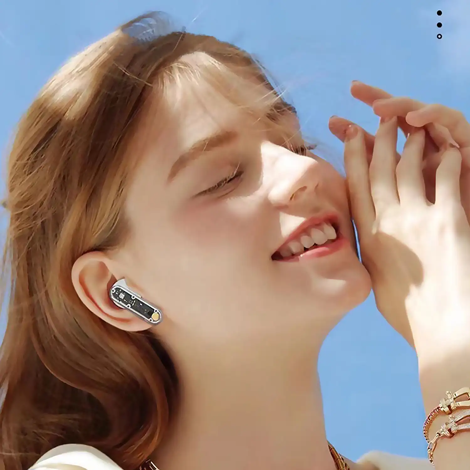 Auriculares TWS Pro12 Bluetooth 5.2, acceso a siri, táctiles. Base de carga 200mAh.