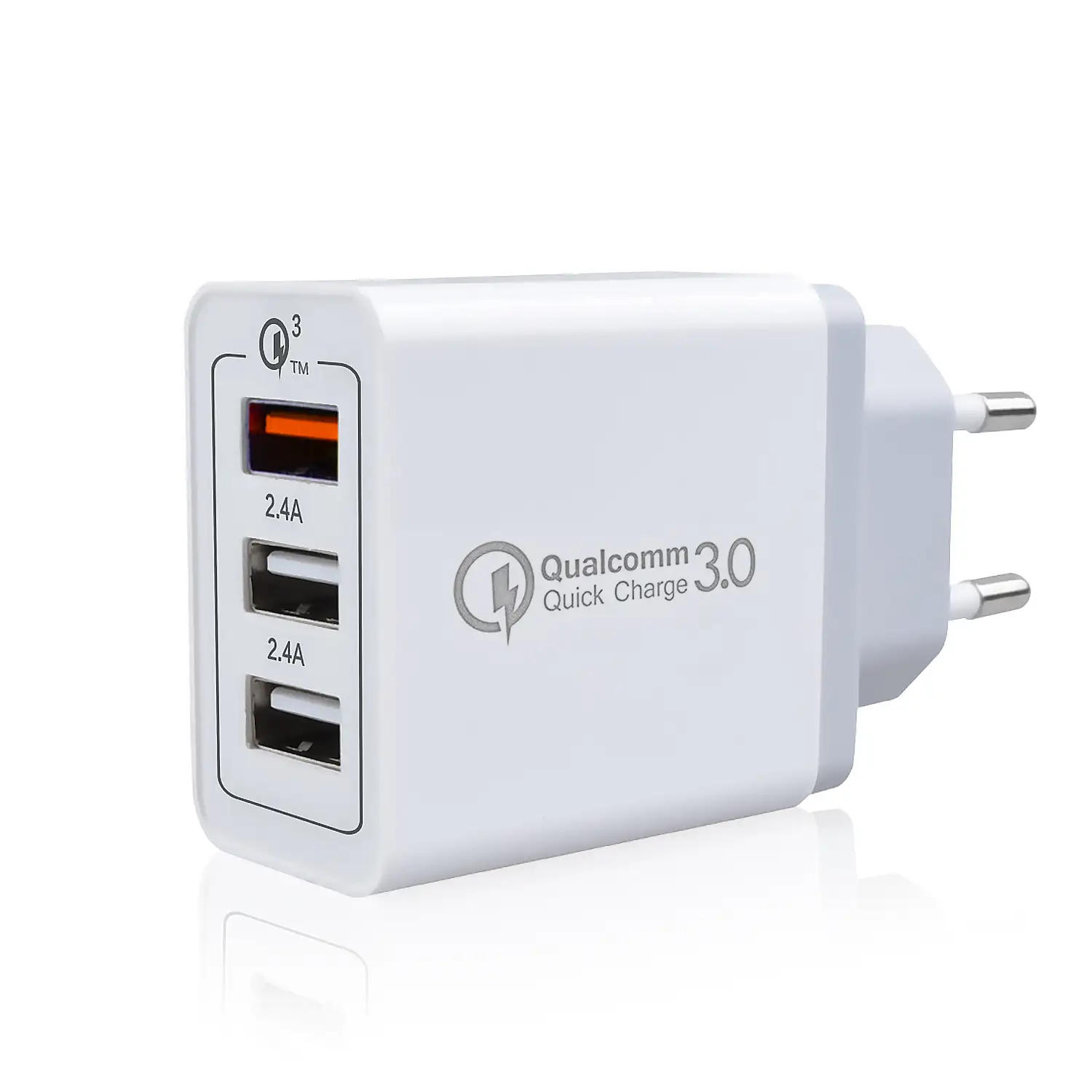 Cargador USB con puerto QC3.0 + doble puerto 2.4A-30W