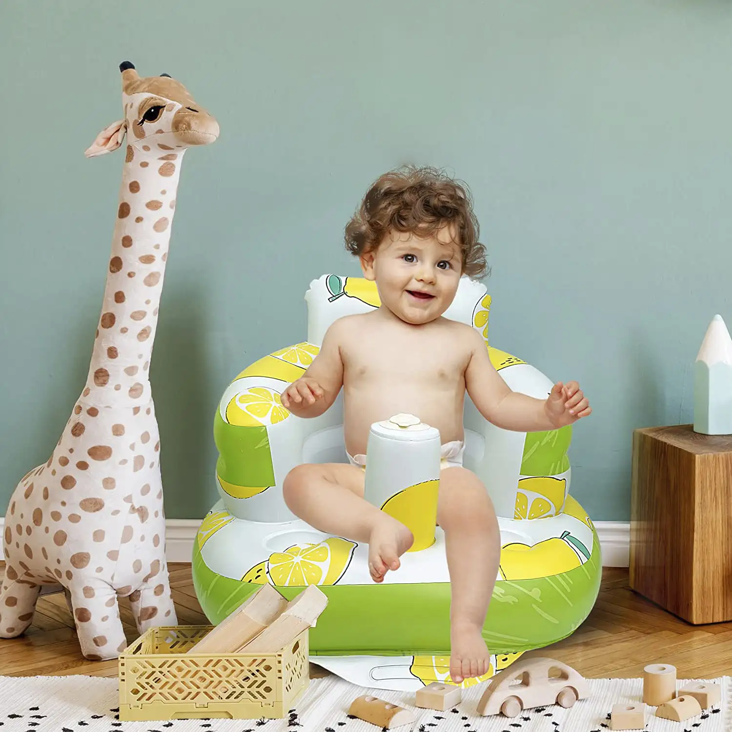 Silla hinchable para bebés, diseño limones.