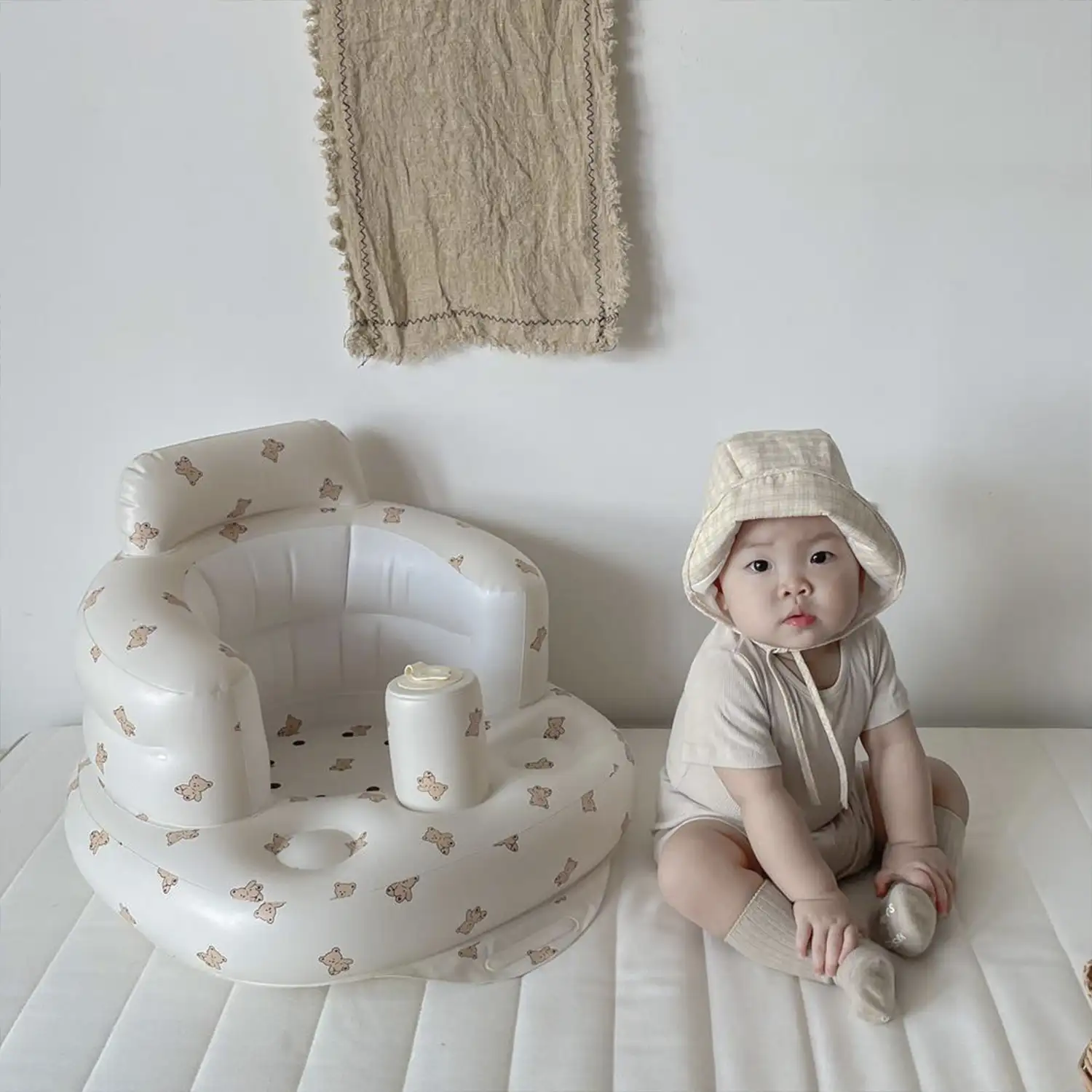 Silla hinchable para bebés, diseño ositos.