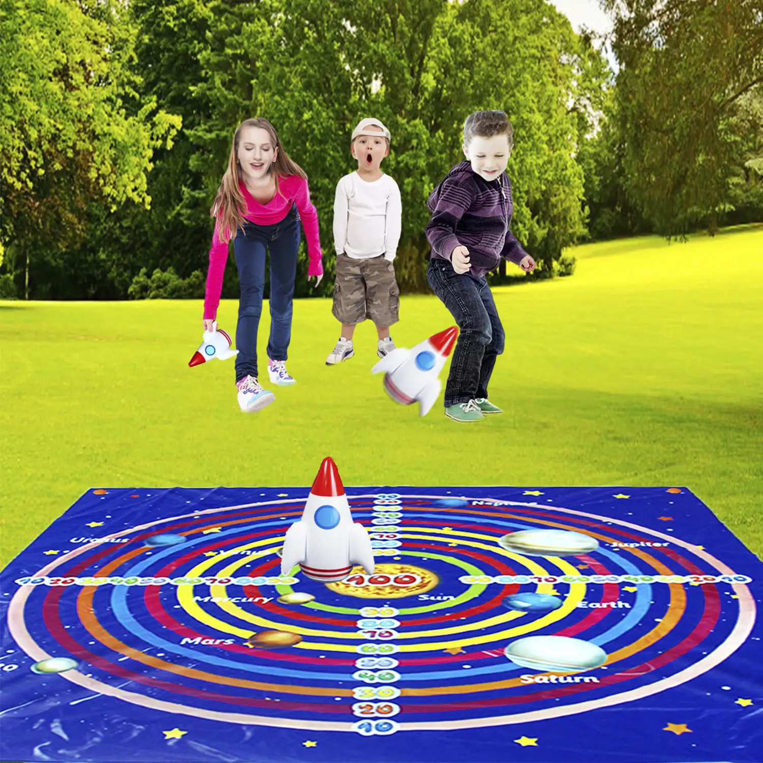 Lanzamiento espacial de cohetes: juego de puntería, incluye 1 manta diana y 3 cohetes hinchables.