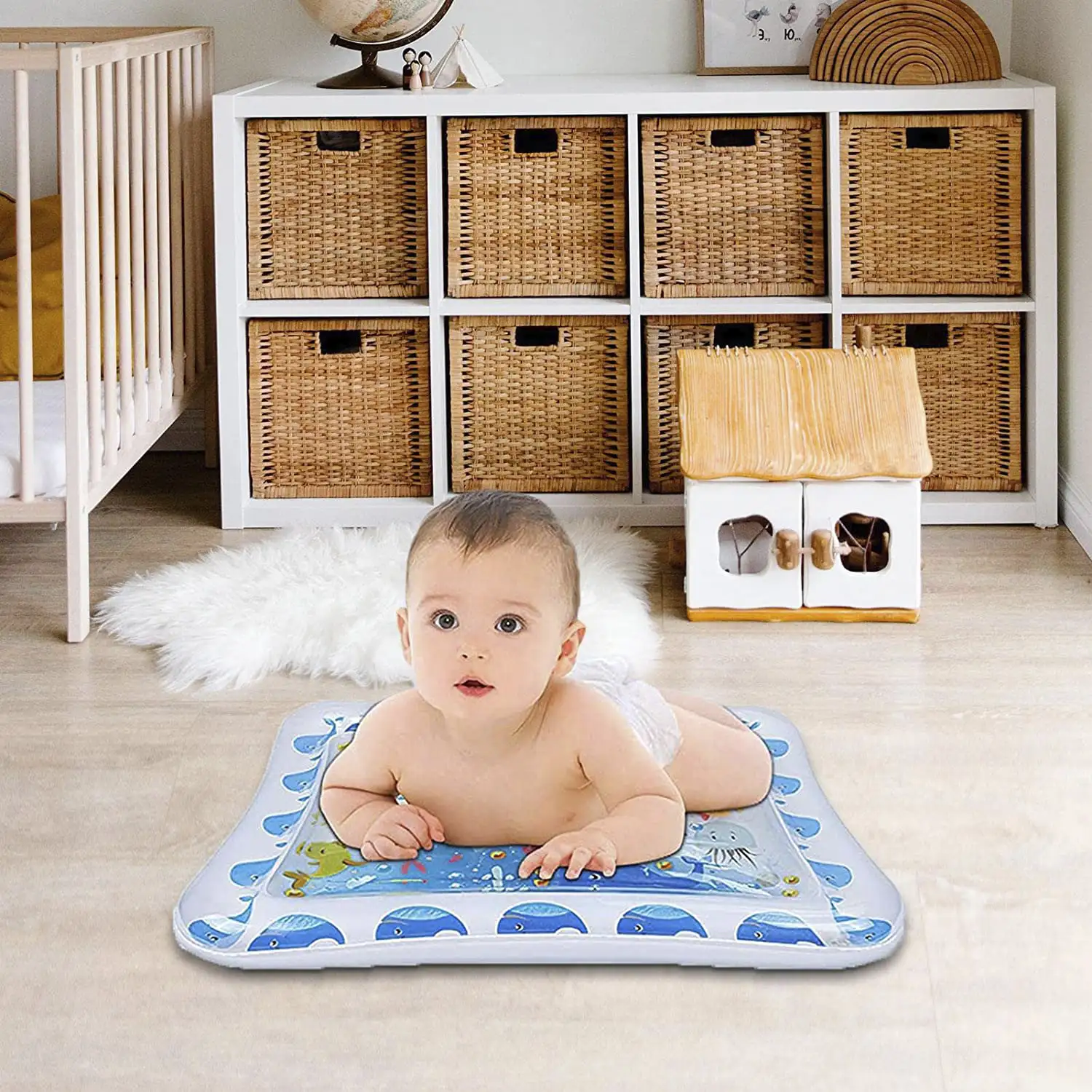 Colchoneta hinchable infantil diseño vida marina. 70x50cm.