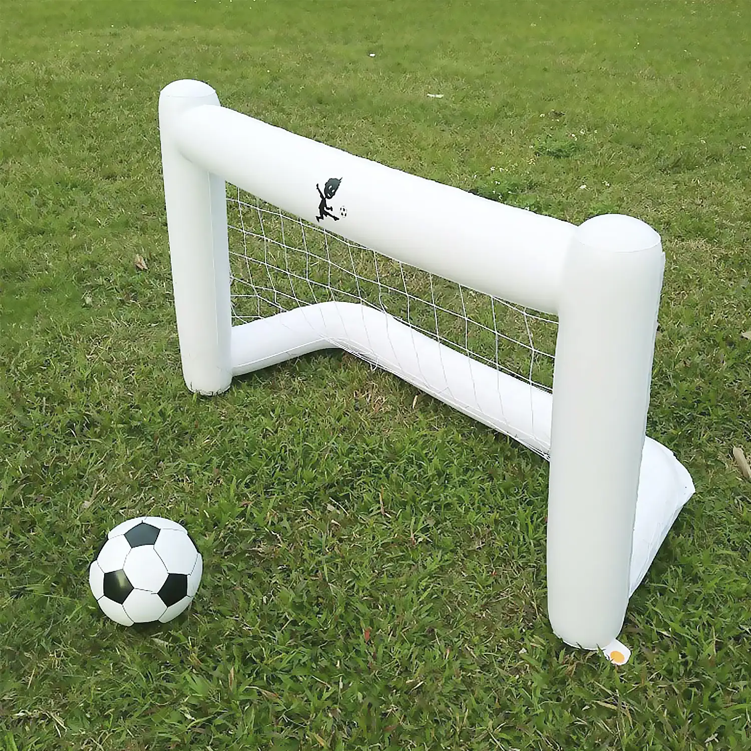 Portería hinchable de fútbol y balón. 160x105cm.