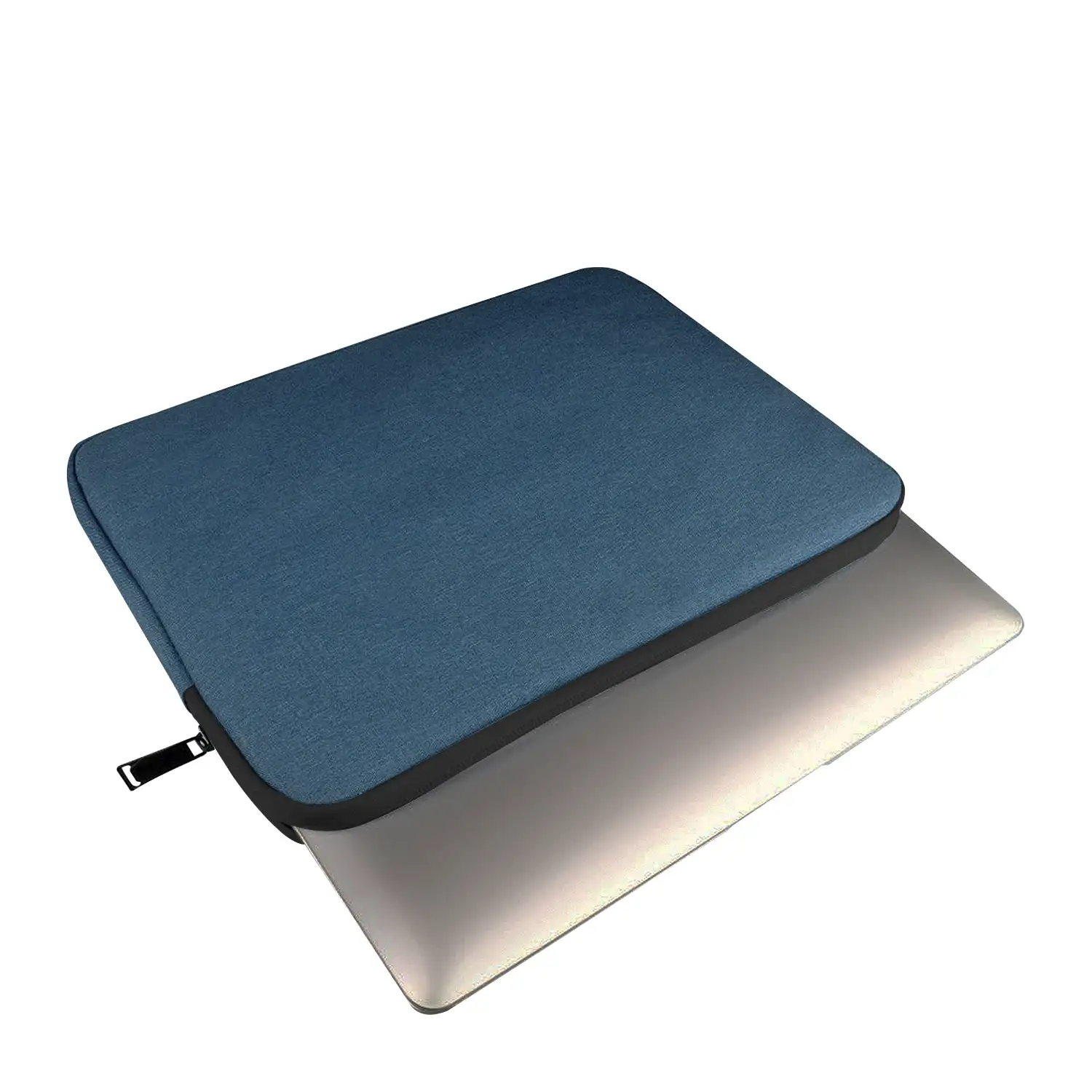Funda de neopreno universal para tablet de 12 pulgadas. Acabado terciopelo con tratamiento deperlante hidrófugo. Cierre de cremallera.
