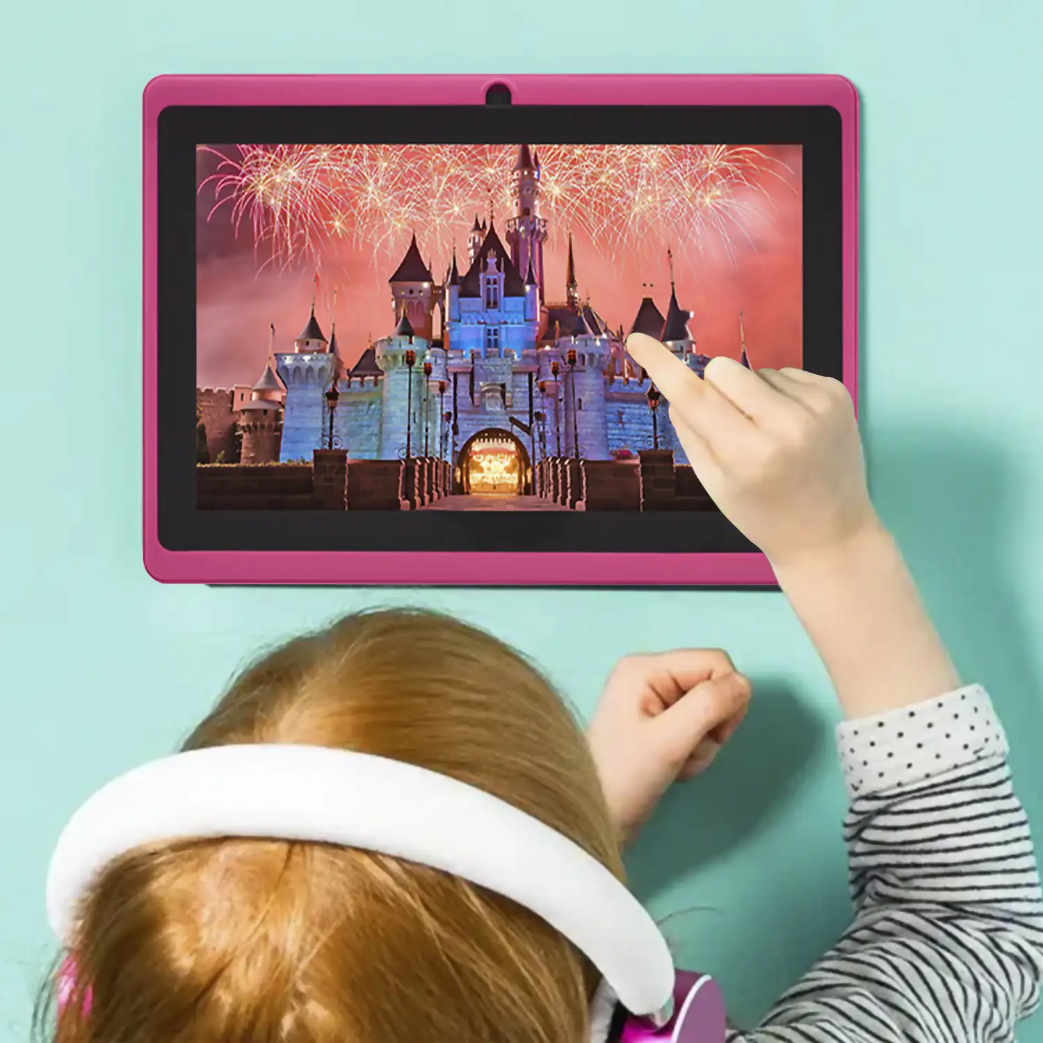 Tablet Q75X PRO WiFi. SO Android 7. Pantalla 7'' 1024x600px. MTK8321 Quad Core 1,3GHz, 1GB RAM + 8GB. Doble cámara.
