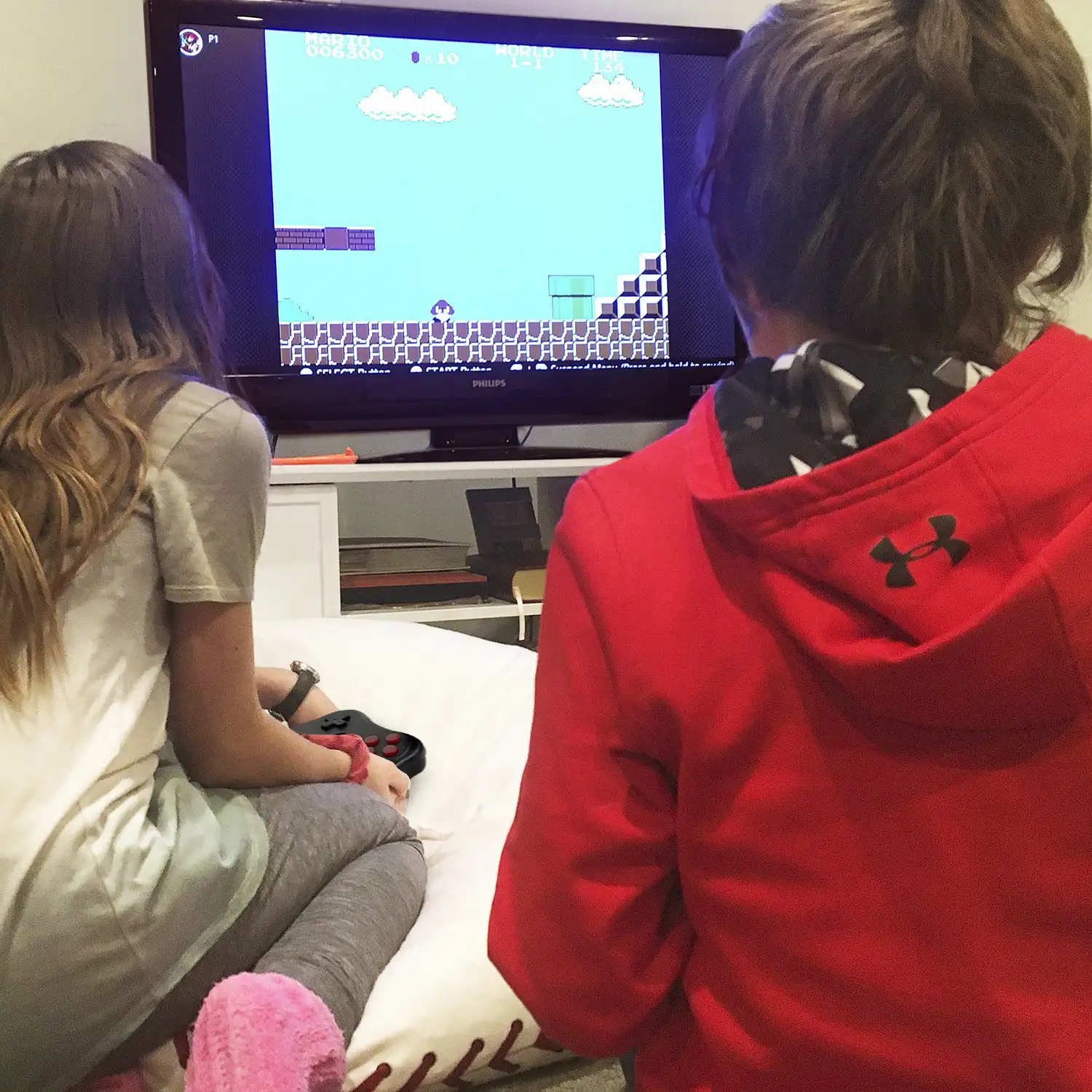 Consola de videojuegos U-06, conexión HDMI a tu pantalla TV. FullHD. Incluye 660 juegos retro arcade clásicos.
