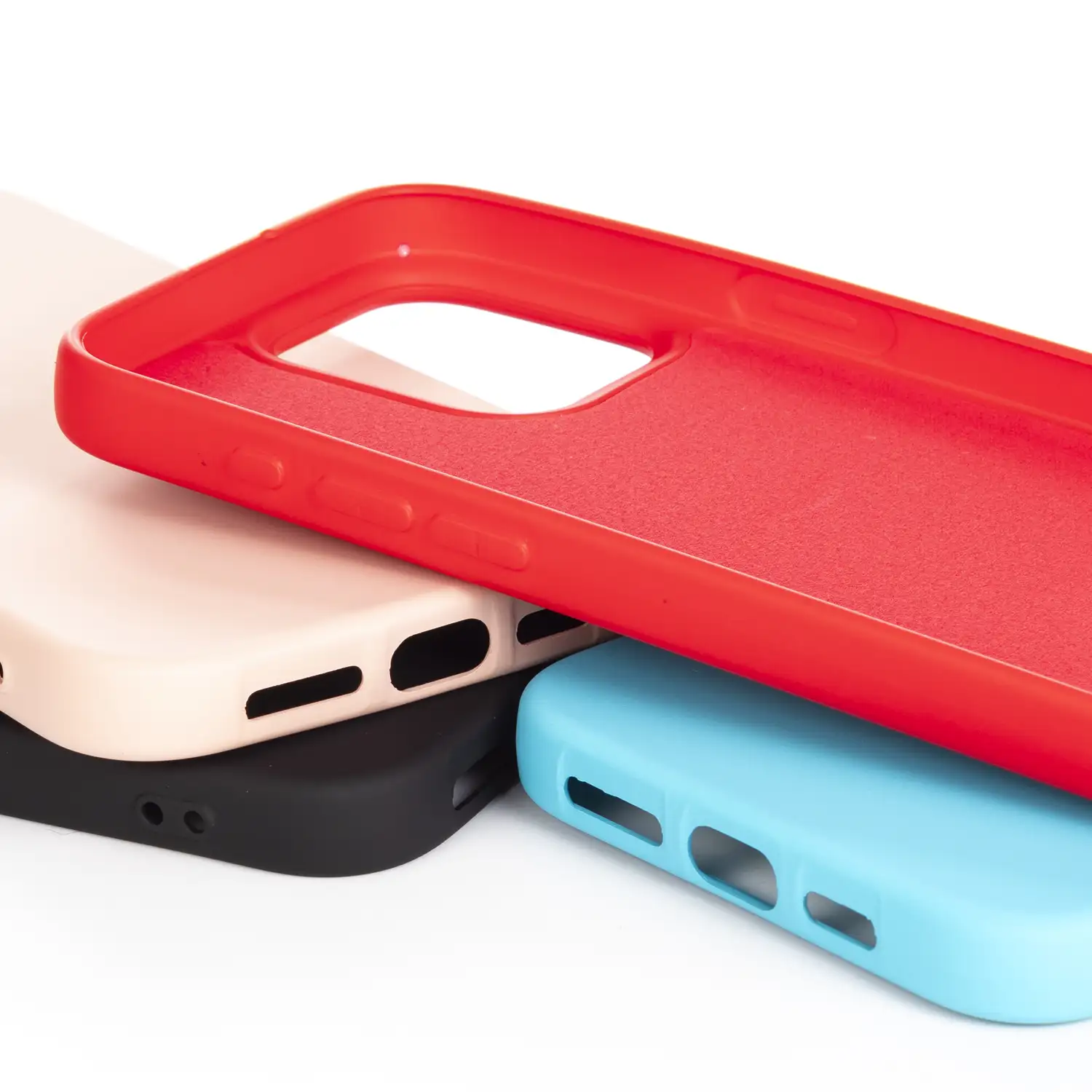 Carcasa de silicona Essential para iPhone 14 Plus. Interior aterciopelado suave.