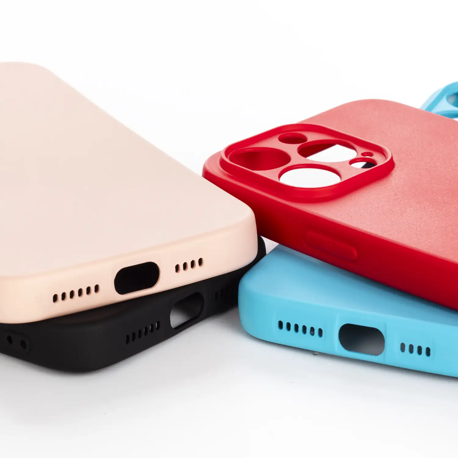 Carcasa de silicona Essential con protección de cámara para iPhone 14 Pro. Interior aterciopelado suave.
