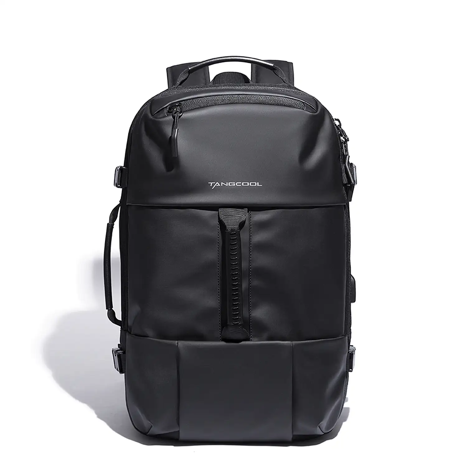 Mochila multi compartimento con capa impermeable. Toma exterior USB. Adaptable a Trolley.