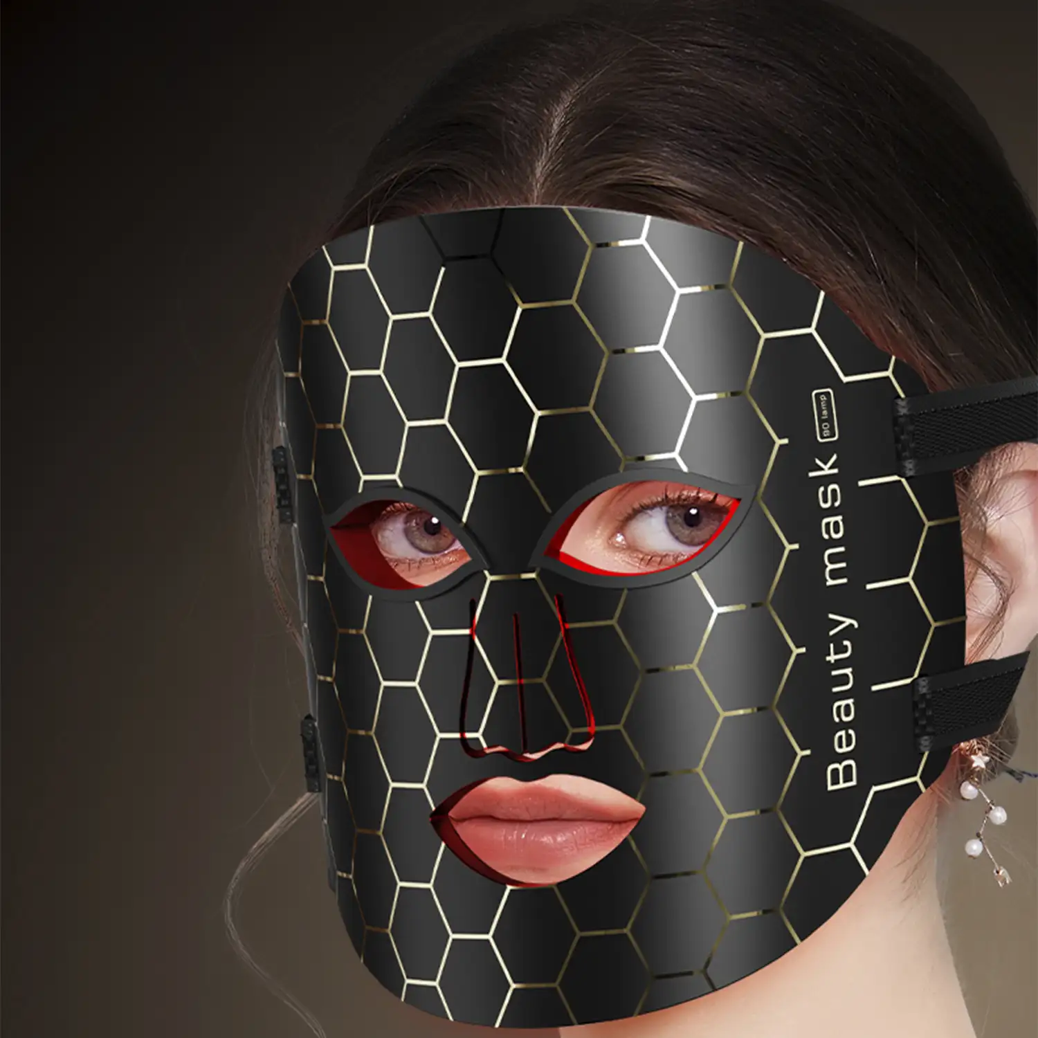 Máscara de tratamientos de la piel por luz. Cuidado facial, anti edad, rejuvenecimiento de la piel.