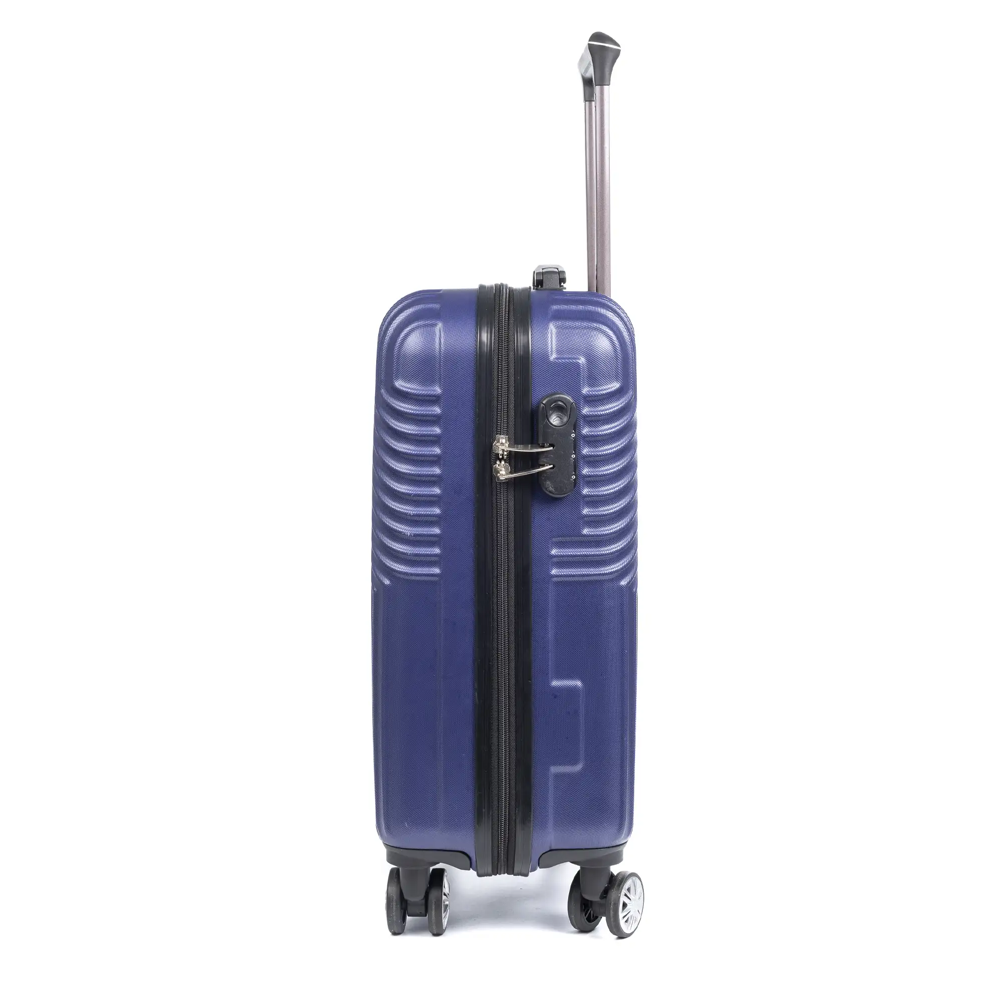 Maleta Trolley de cabina en material ligero, de ABS de alta resistencia. Cerradura numérica, 4 ruedas dobles giratorias 360°.