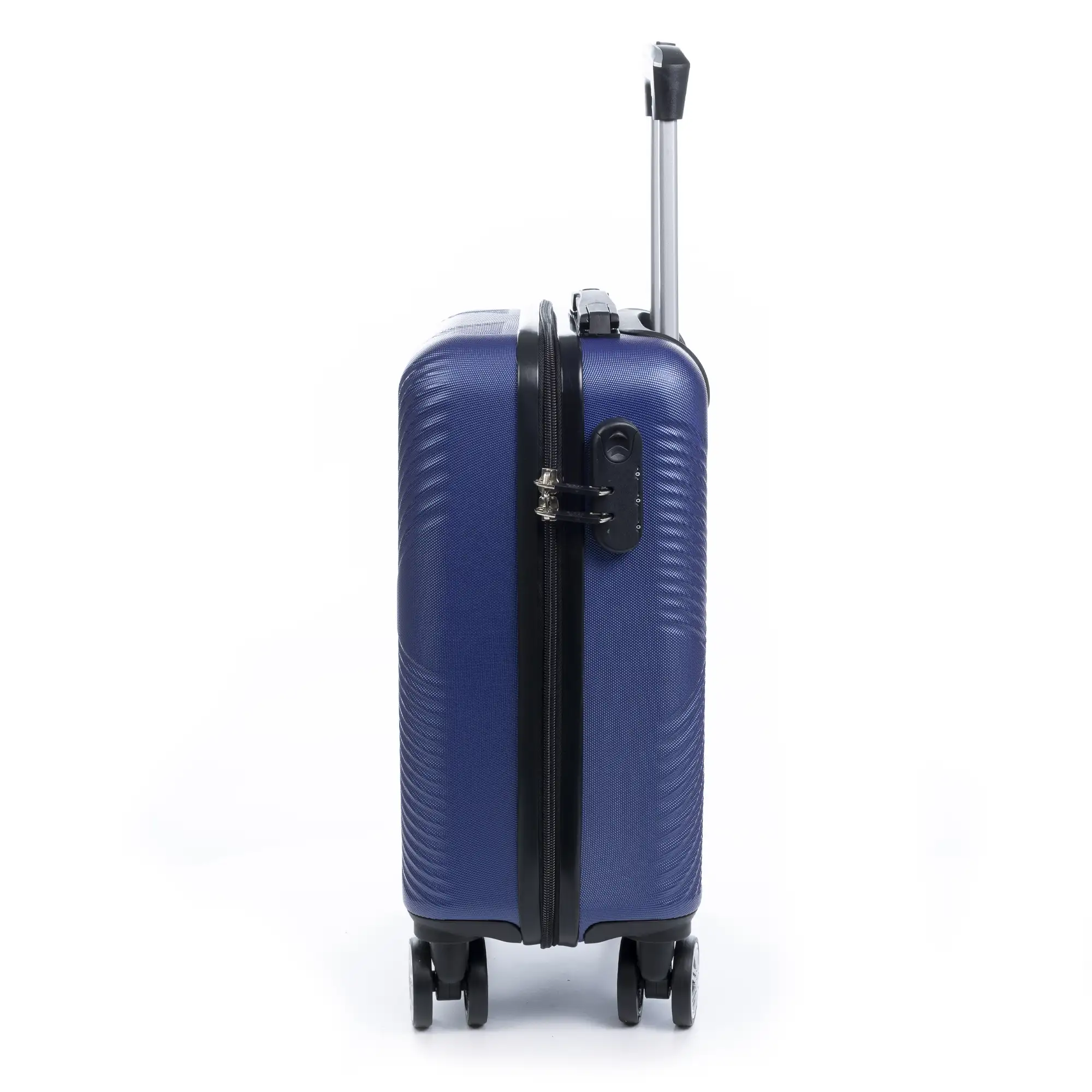 Maleta Trolley de cabina en material ligero, de ABS de alta resistencia. Cerradura numérica, 4 ruedas dobles giratorias 360°.