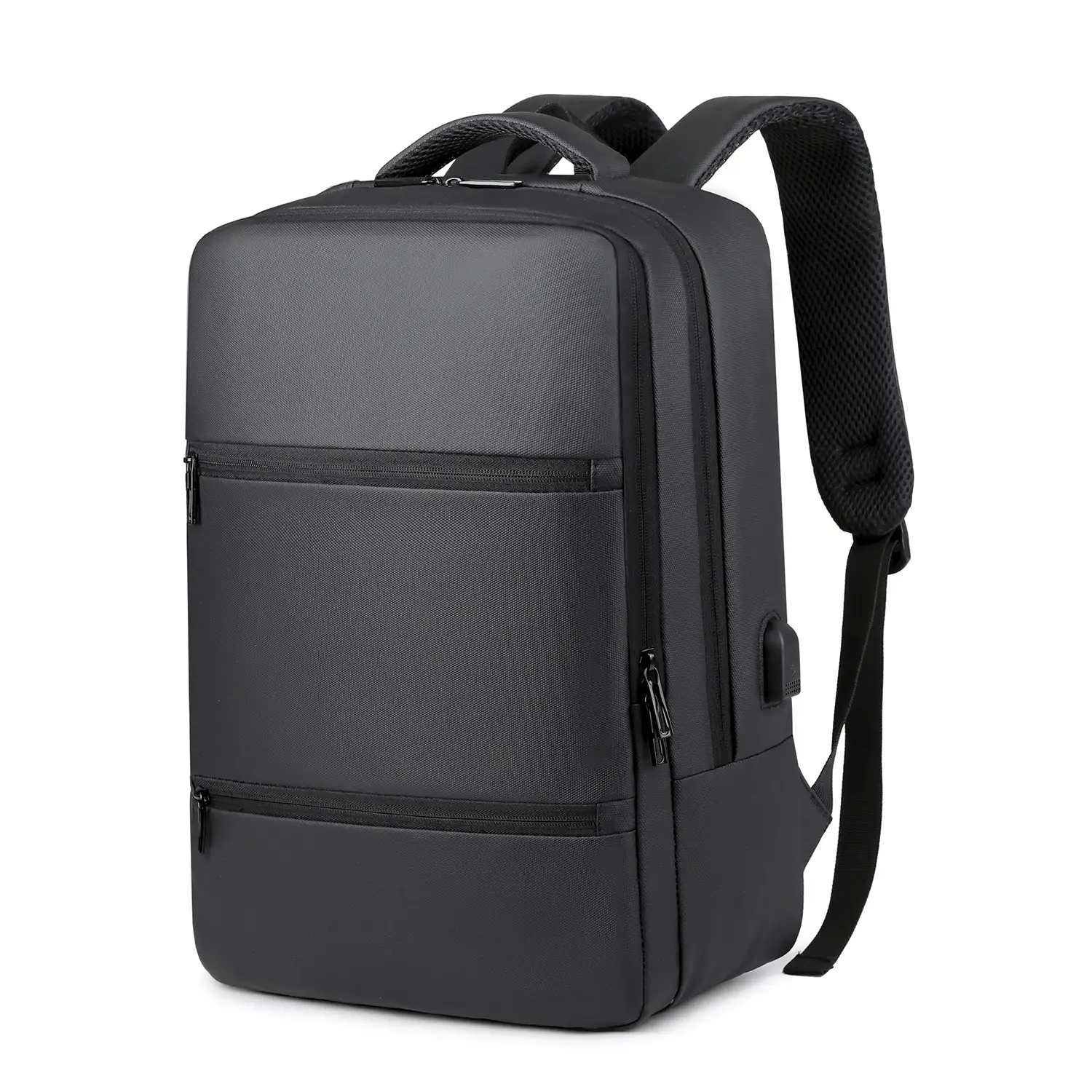 Mochila de viaje con gran resistencia, impermeable y con conexión USB. Acolchada y ventilada.