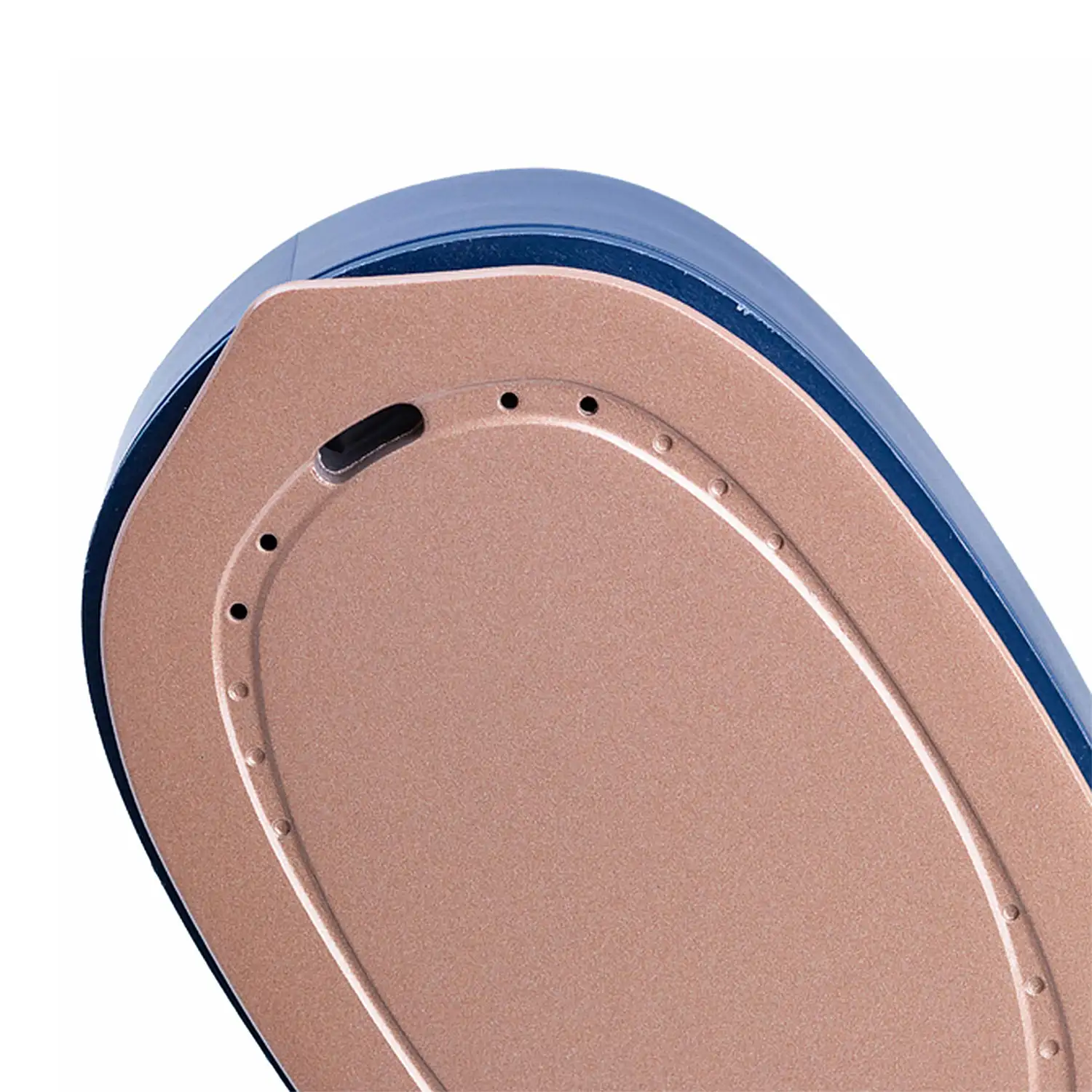 Mini plancha eléctrica portátil con sistema de vapor, depósito de 120ml.