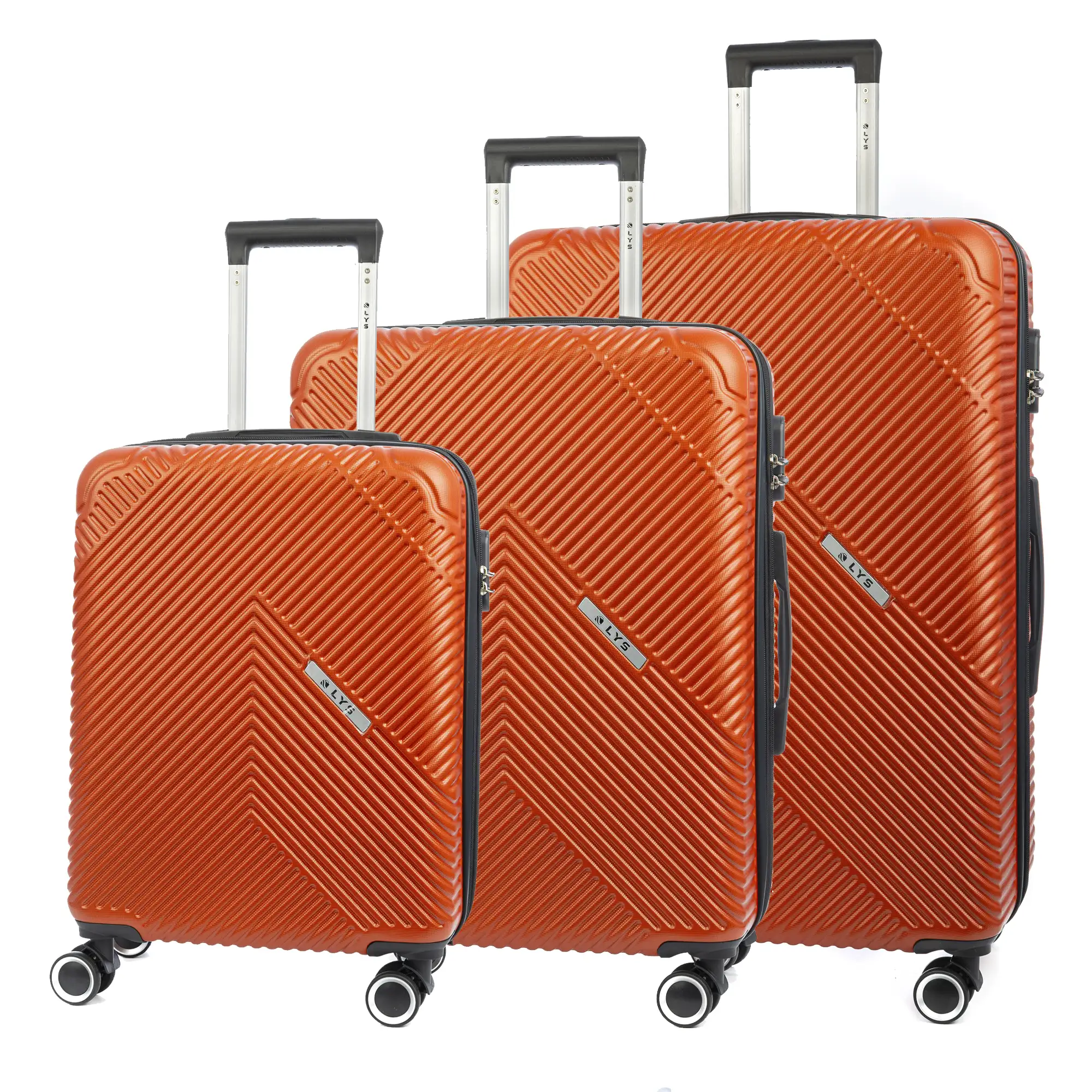 Juego de tres Maletas Trolley extensible, en material ligero ABS de alta resistencia. Cerradura numérica, 4 ruedas dobles giratorias 360°.