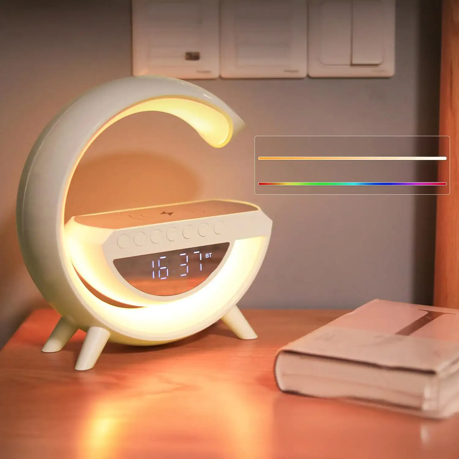 Altavoz con cargador inalámbrico de 15W, 13 modos diferentes de iluminación LED, función de radio, entradas de tarjeta TF y USB.