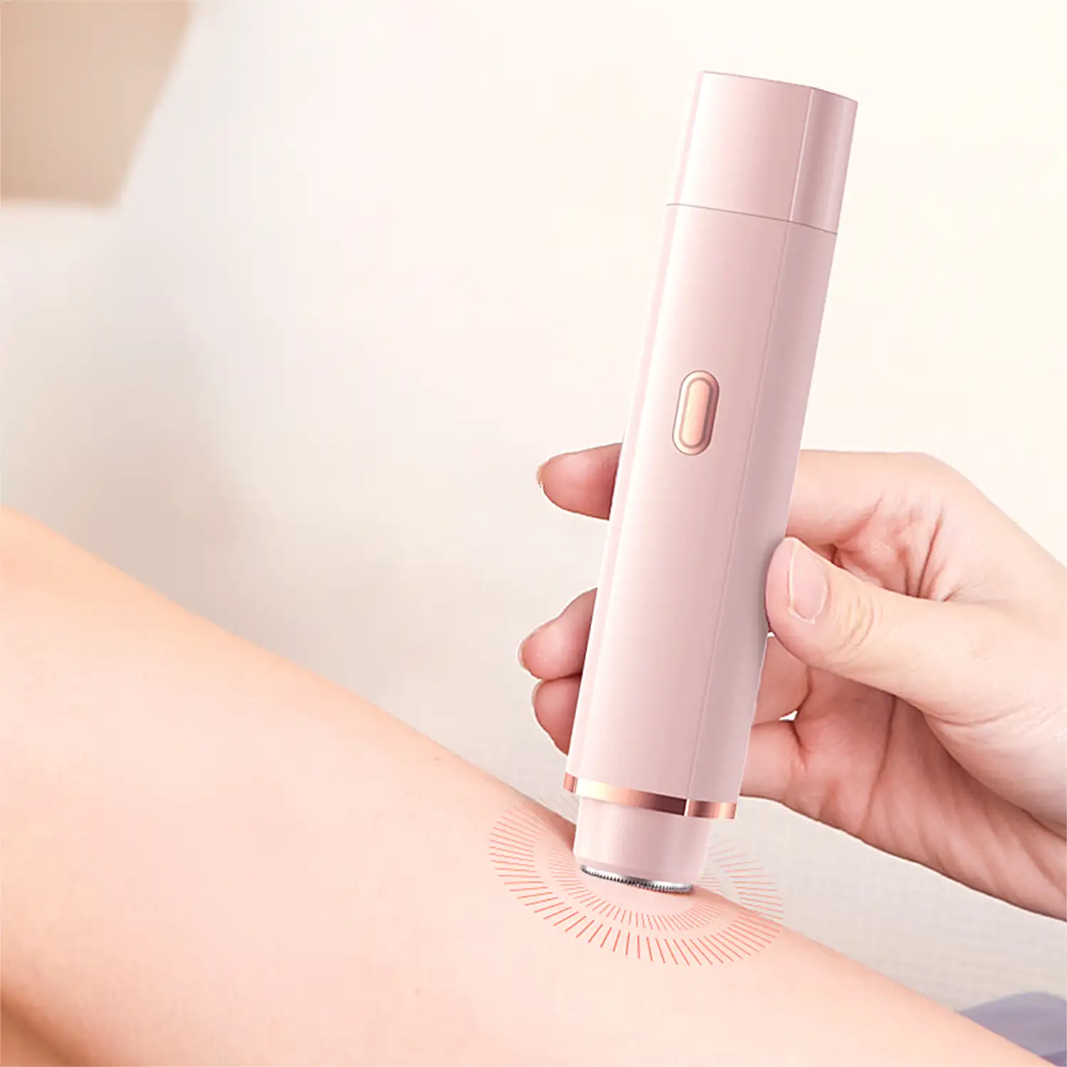 Afeitadora femenina especial para zonas delicadas, doble cabezal de recorte y de rasuración. Batería recargable.