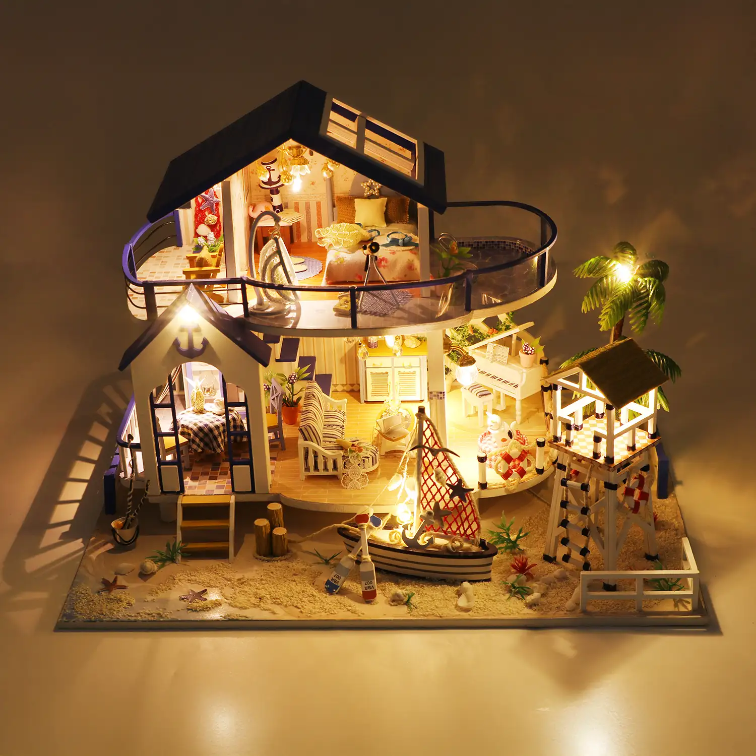 Casa de playa Leyenda del mar azul. Maqueta 3D realista con gran detalle y luces led.