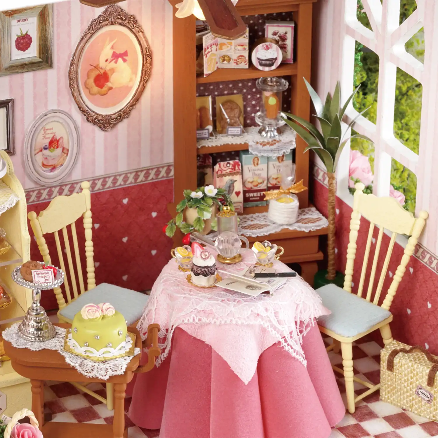 Tienda de dulces Tiempo de Bayas. Maqueta 3D realista con gran detalle, cubierta antipolvo y luces led.