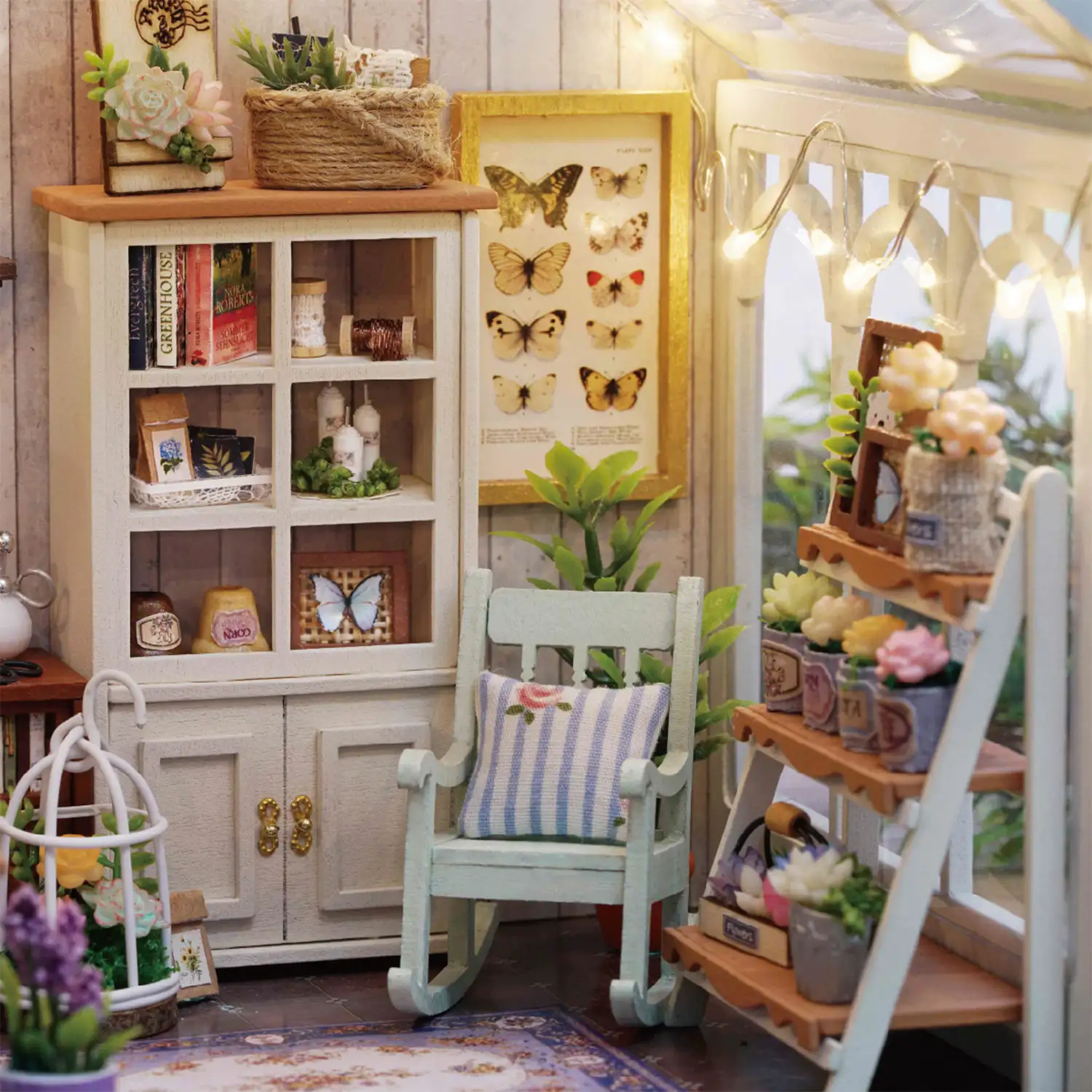 Invernadero con girasoles. Maqueta 3D realista con gran detalle, cubierta antipolvo y luces led.