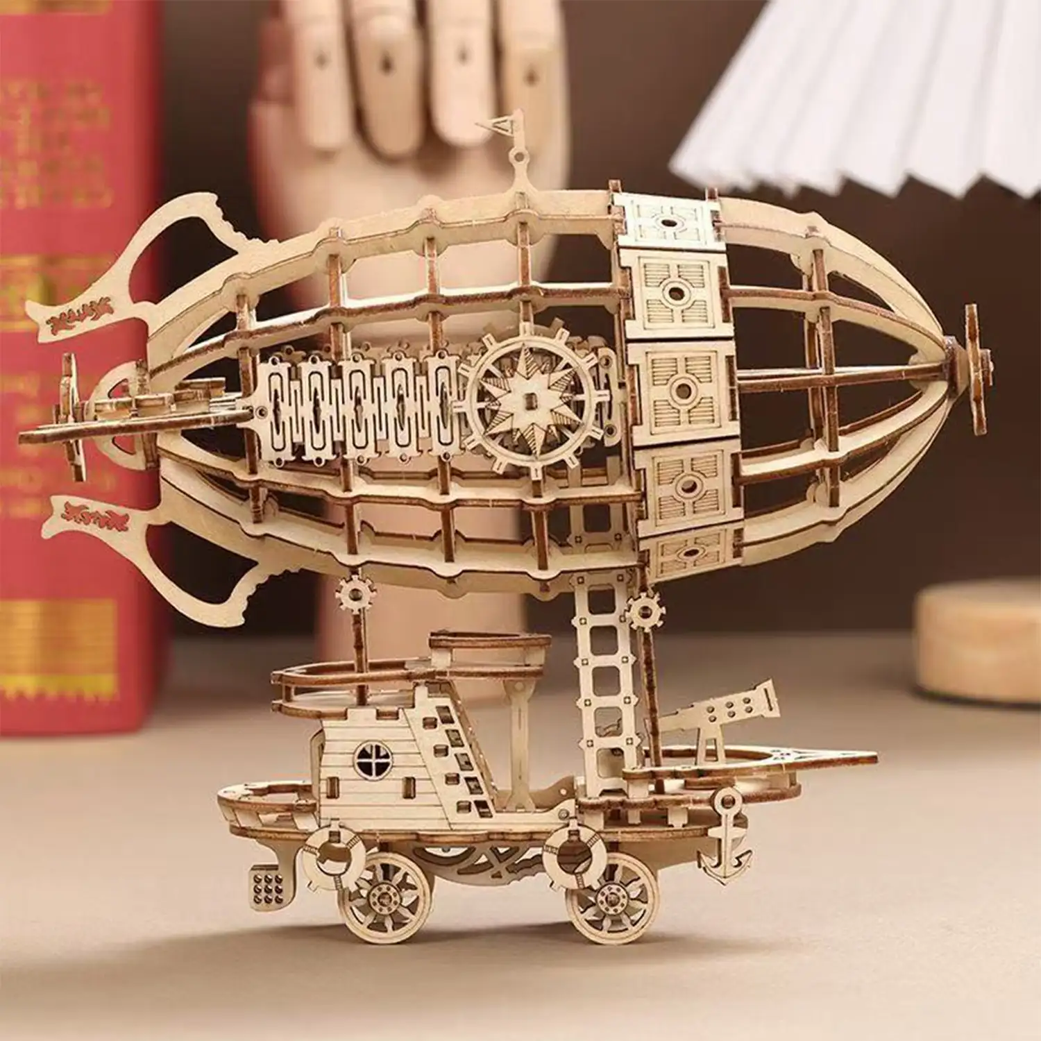 Maqueta de Madera 3D, diseño de Vehículo aéreo con movimiento mecánico. 160 piezas.