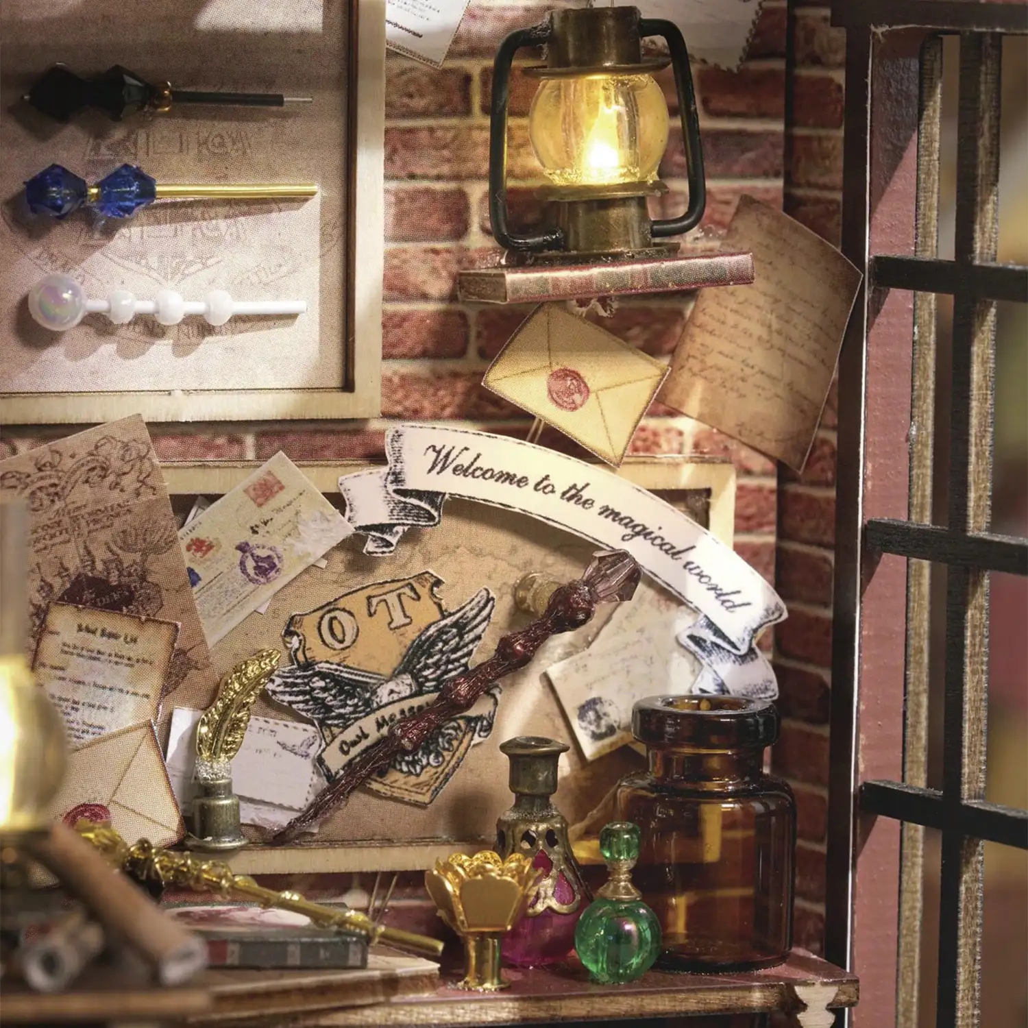 Una casa llena de Magia. Maqueta 3D realista con gran detalle, cubierta antipolvo y luces led.