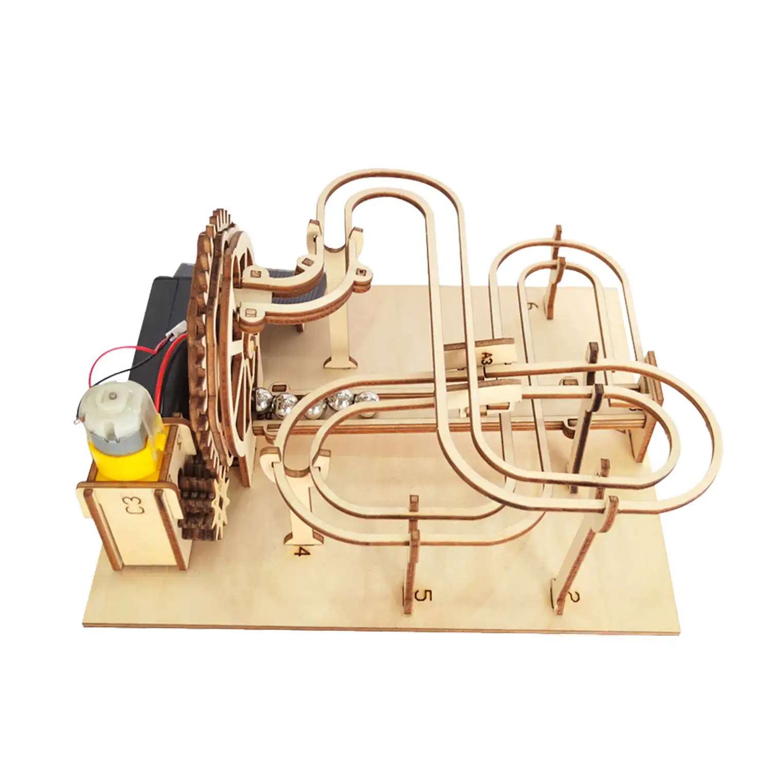 Maqueta de Madera 3D, con movimiento mecánico diseño de Pista de bolas con panel Solar.