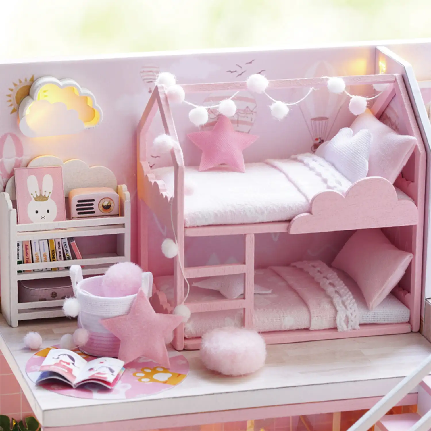 Dúplex Rosa. Maqueta 3D realista con gran detalle y luces led.