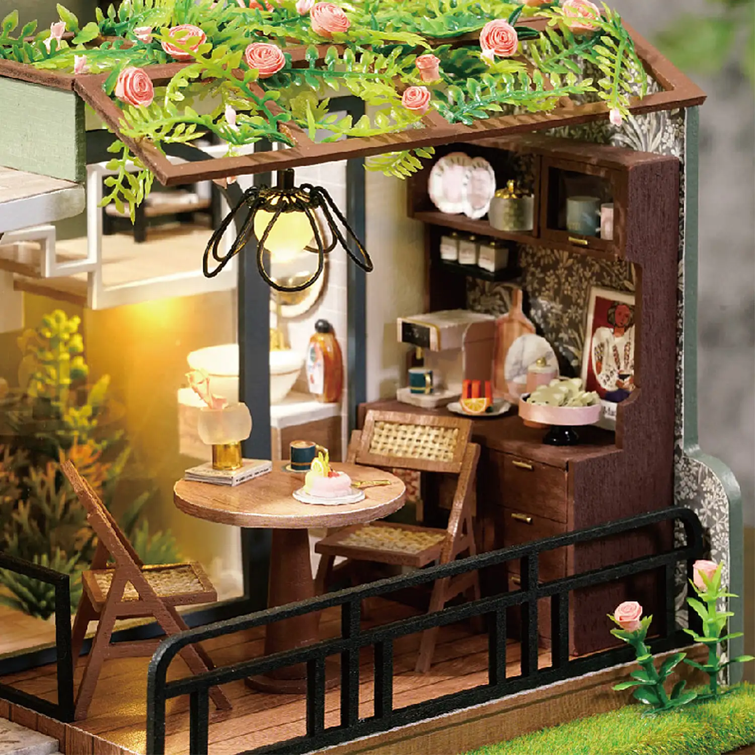Dúplex Pequeño Jardín. Maqueta 3D realista con gran detalle, cubierta antipolvo y luces led.