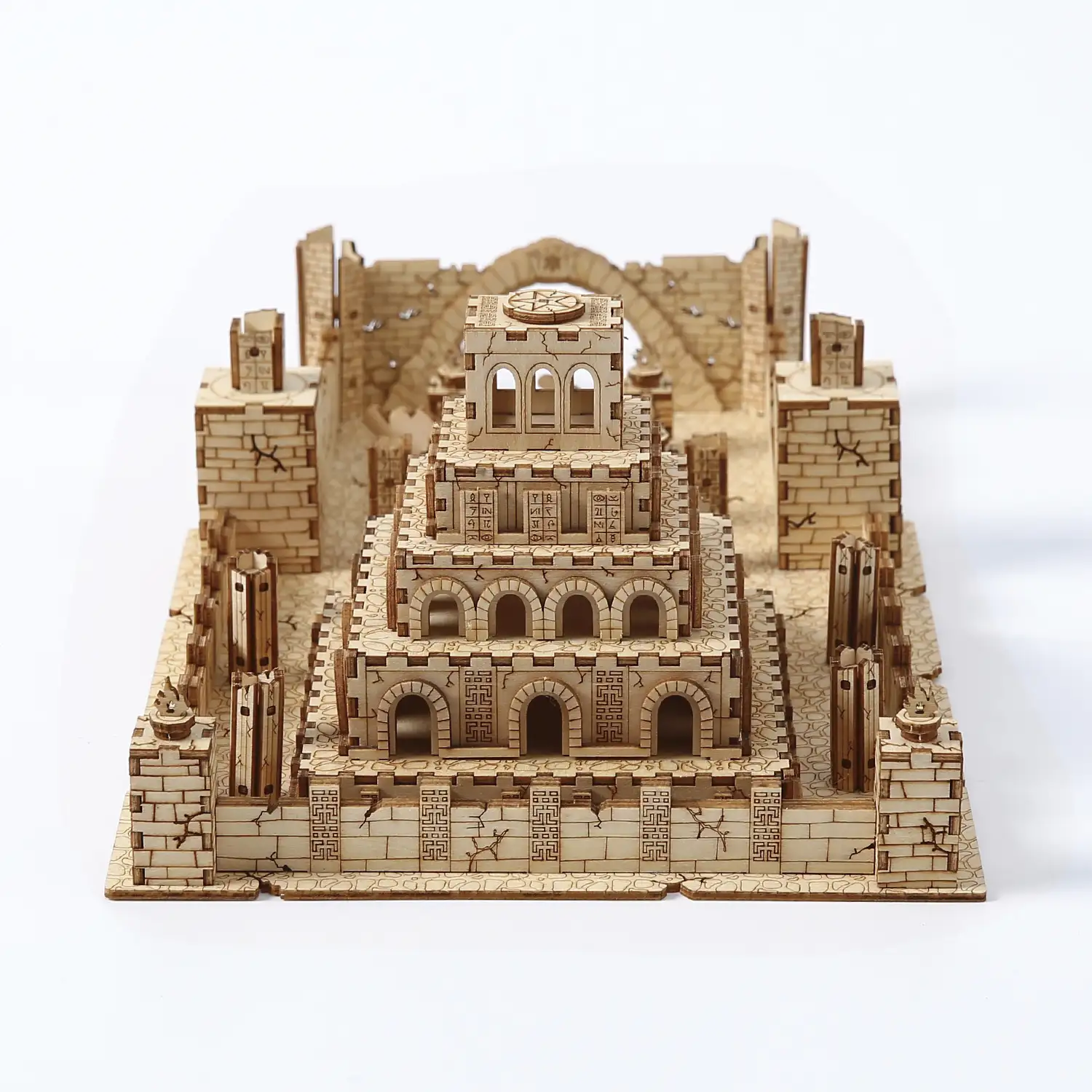 Maqueta de Madera 3D, diseño de Ruinas con movimiento mecánico. 235 piezas.