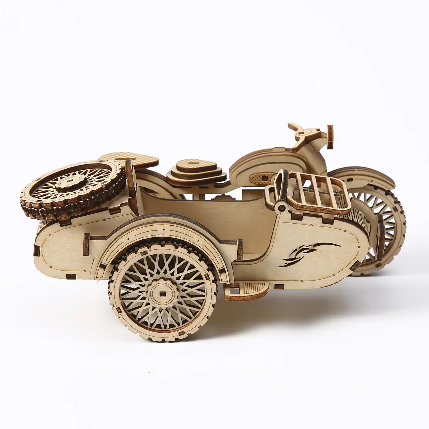 Maqueta de Madera 3D, diseño de Moto con Sidecar con movimiento mecánico. 81 piezas.