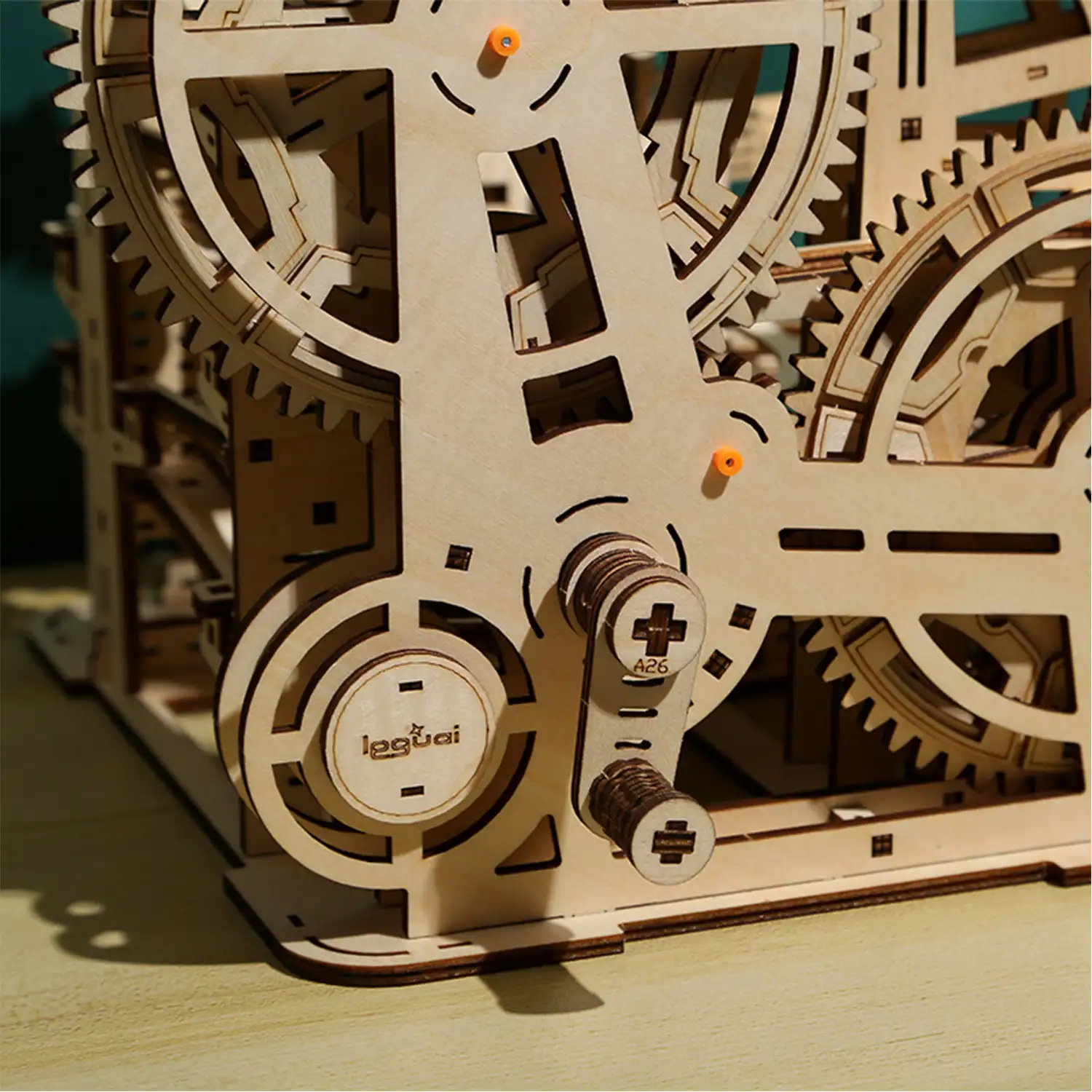 Maqueta de Madera 3D, diseño de Laberinto para canicas con movimiento mecánico. 369 piezas.