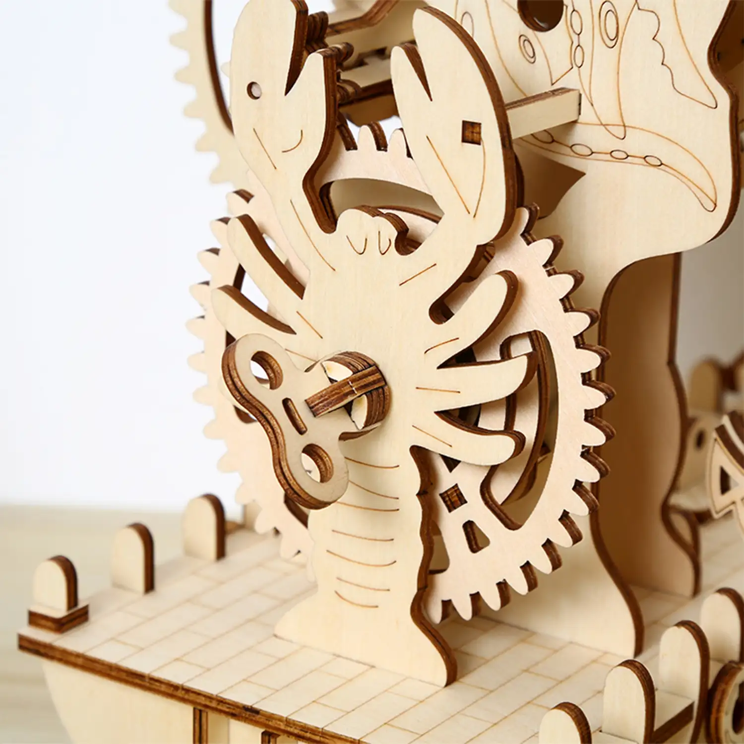 Maqueta de Madera 3D, reloj con diseño de Barco pirata con movimiento mecánico. 123 piezas.
